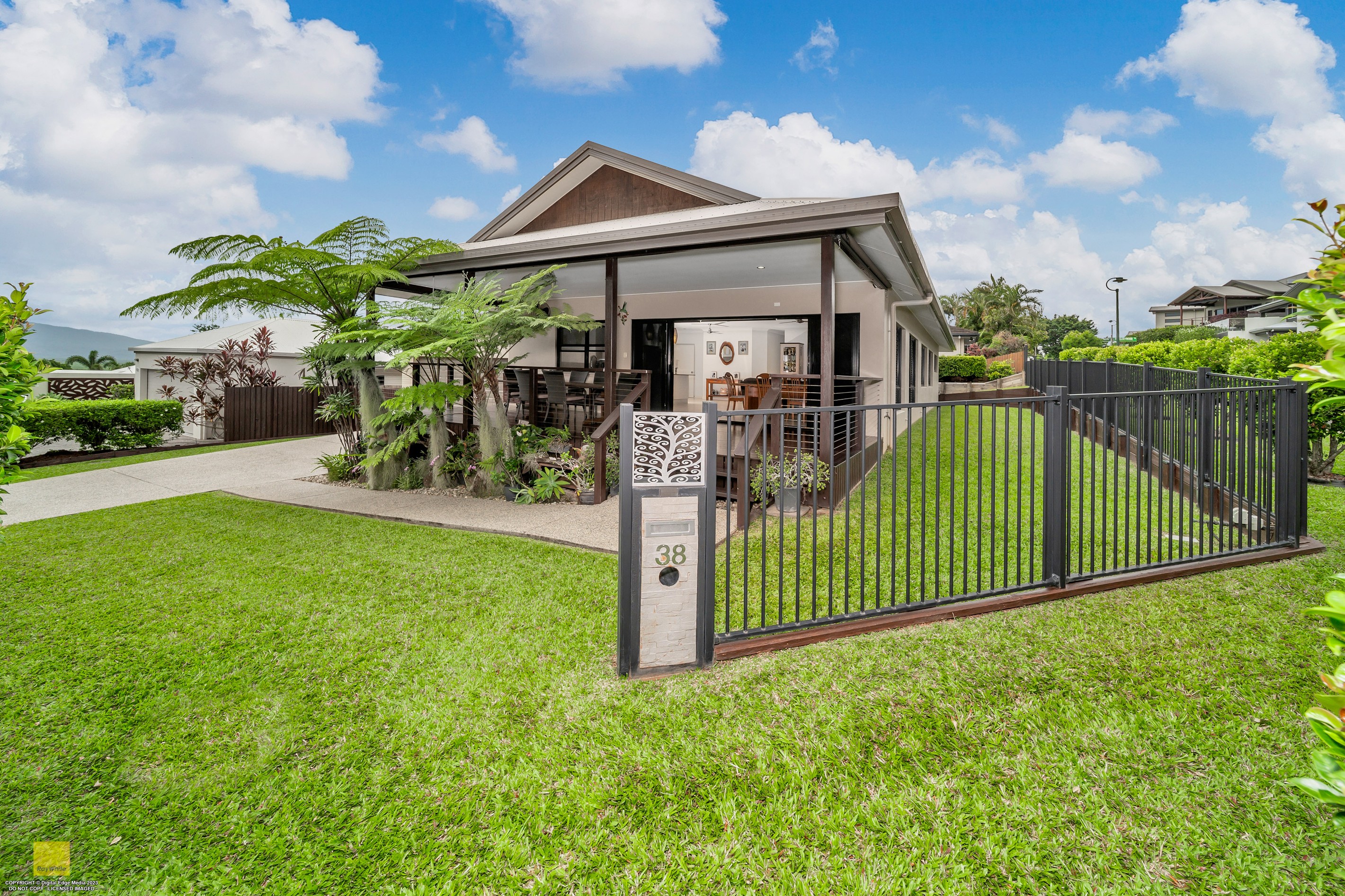 38-40 Lacewing Drive, Mount Sheridan, QLD 4868