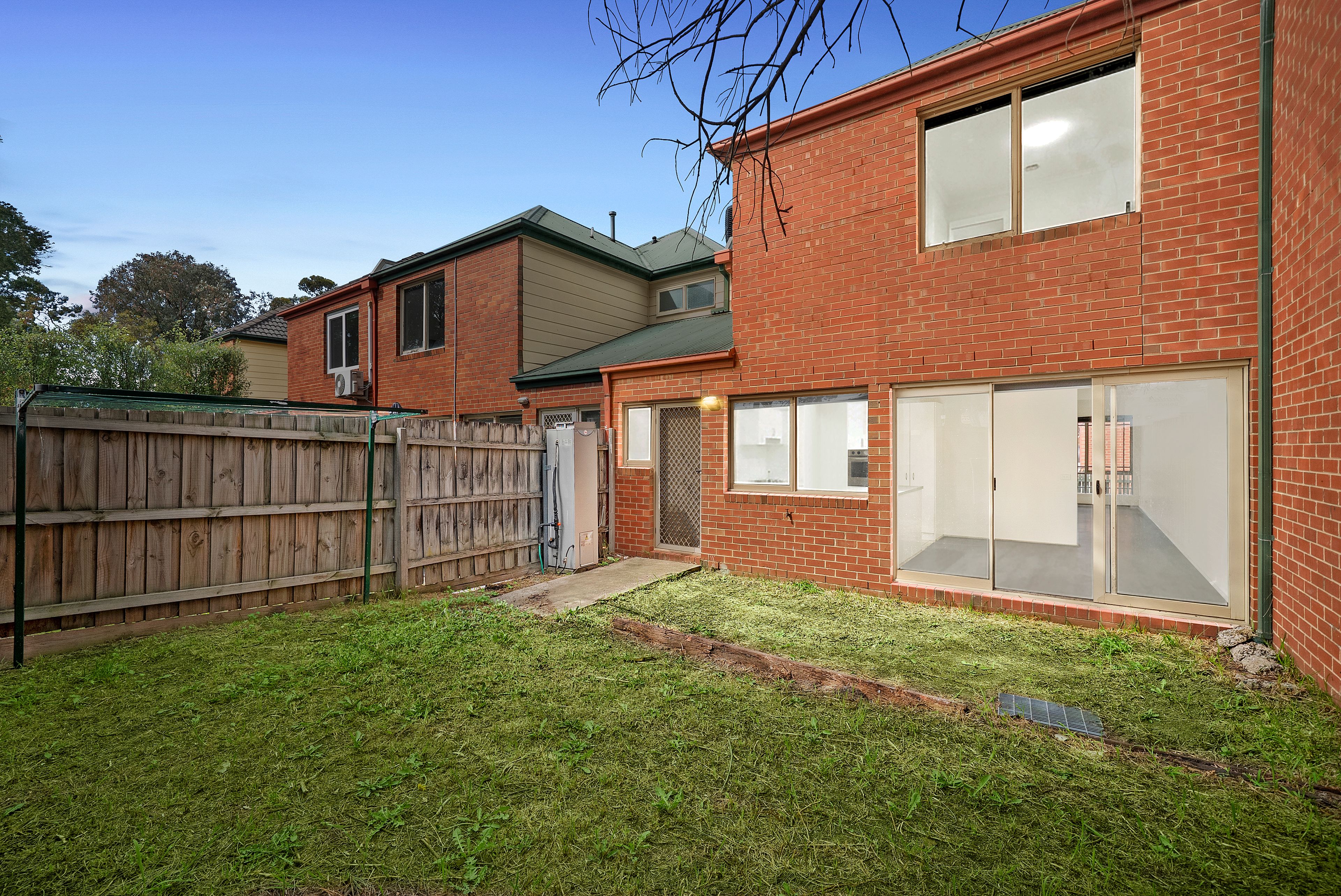 28 Kings Court — photo 7 of 16
