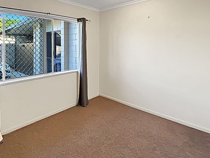 1/61 Hayward Street — photo 8 of 10