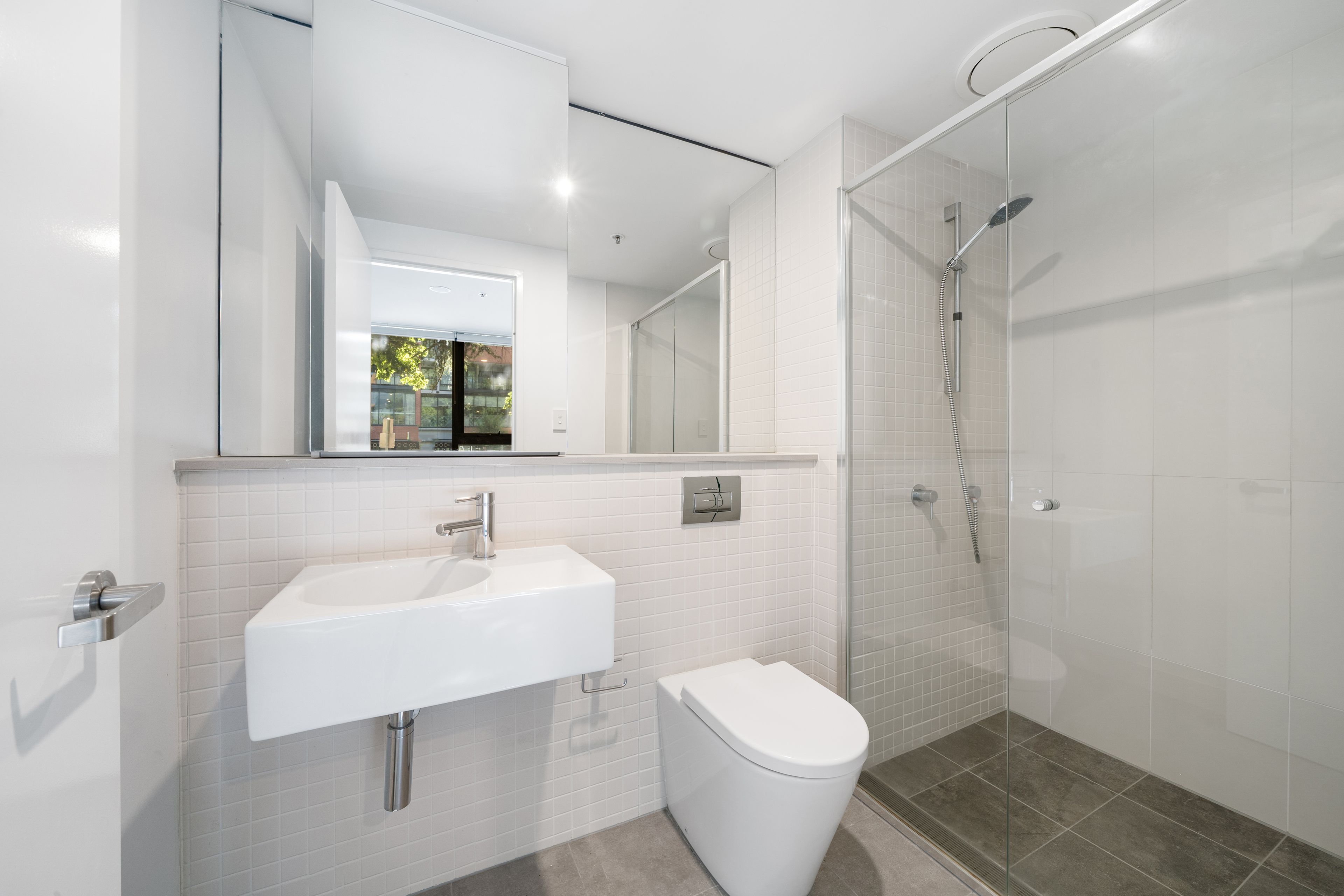 111/1 Elouera Street — photo 9 of 16