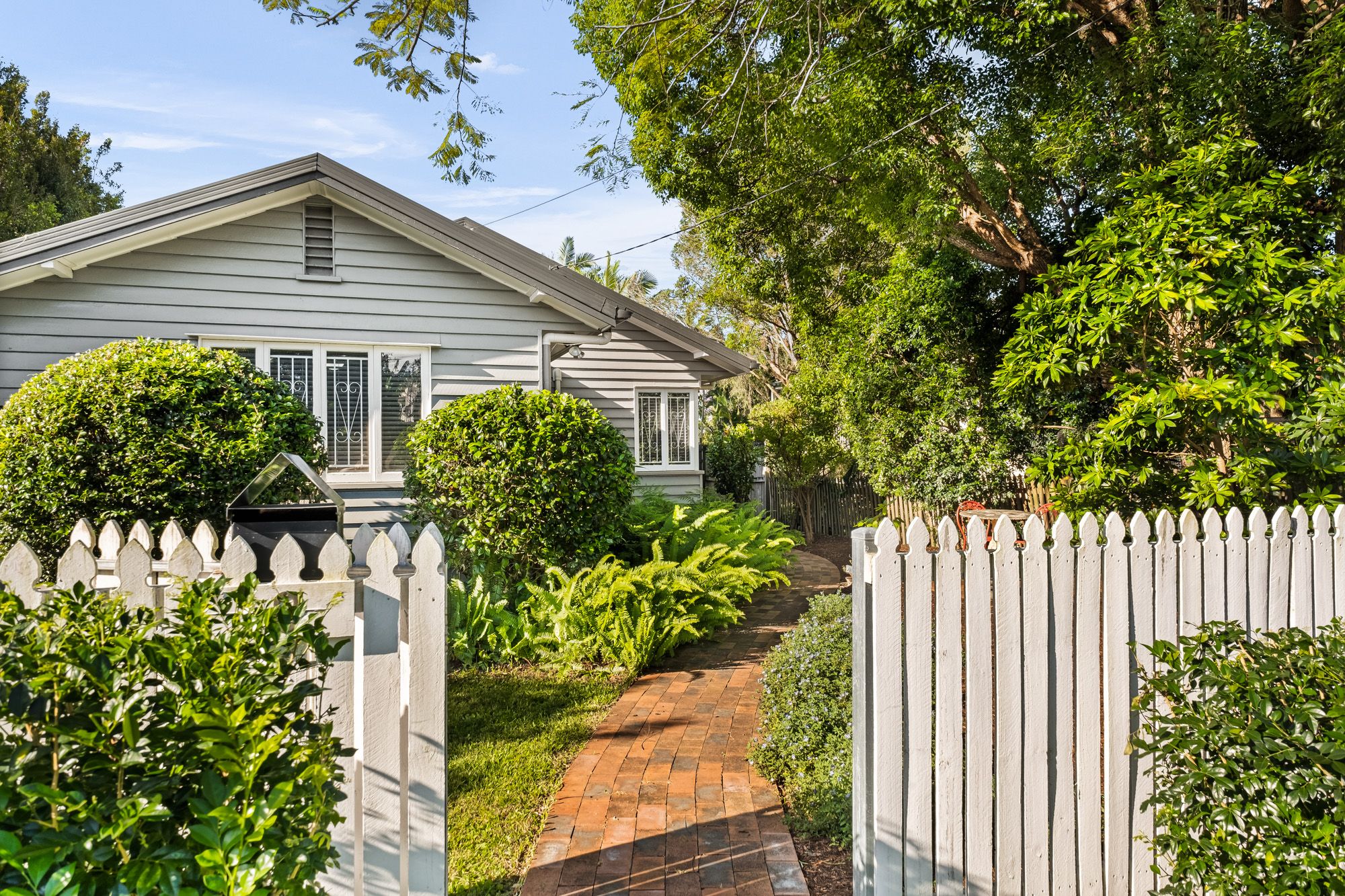9 Jordan Street, Sherwood QLD 4075