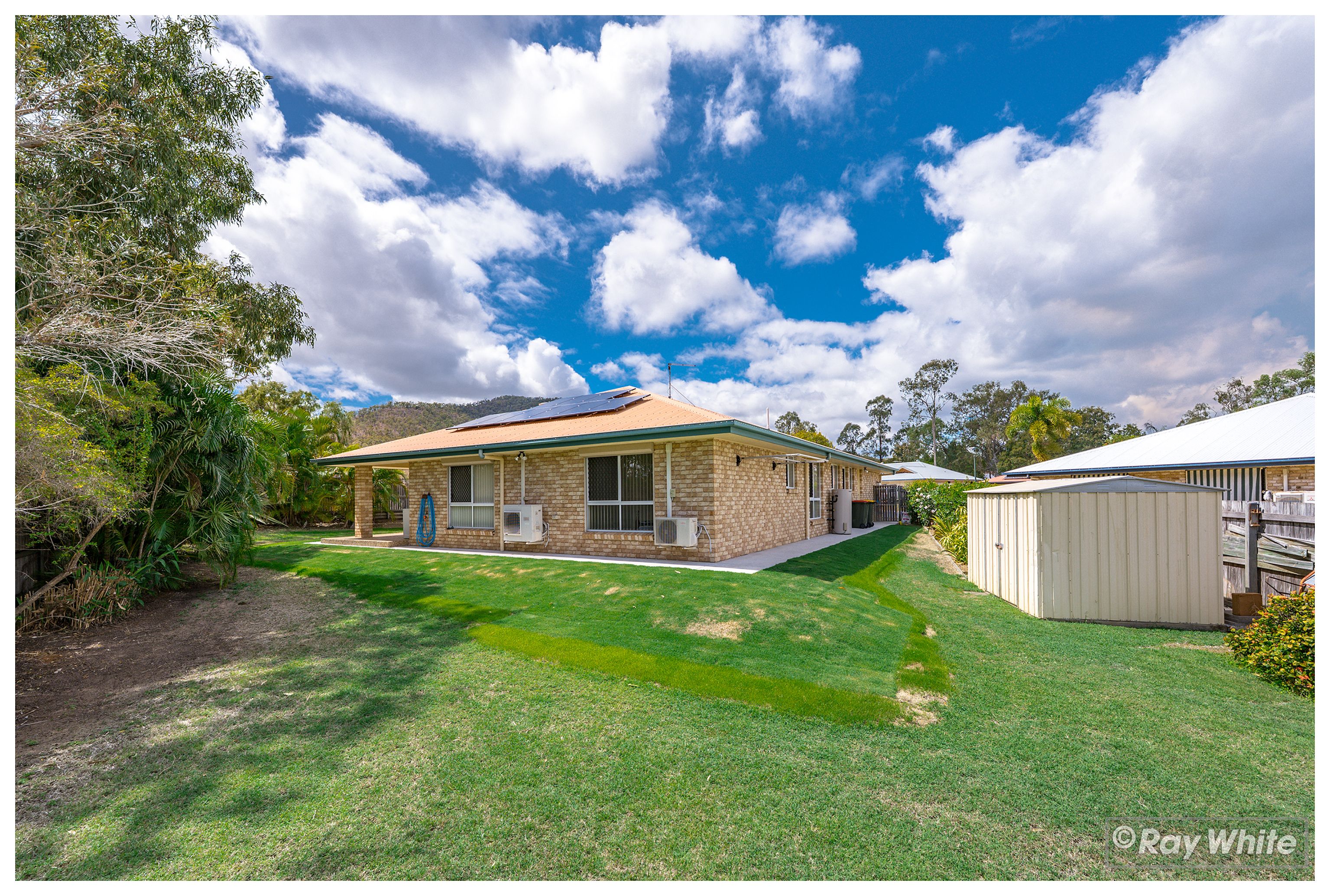 24 Lilydale Close — photo 4 of 30
