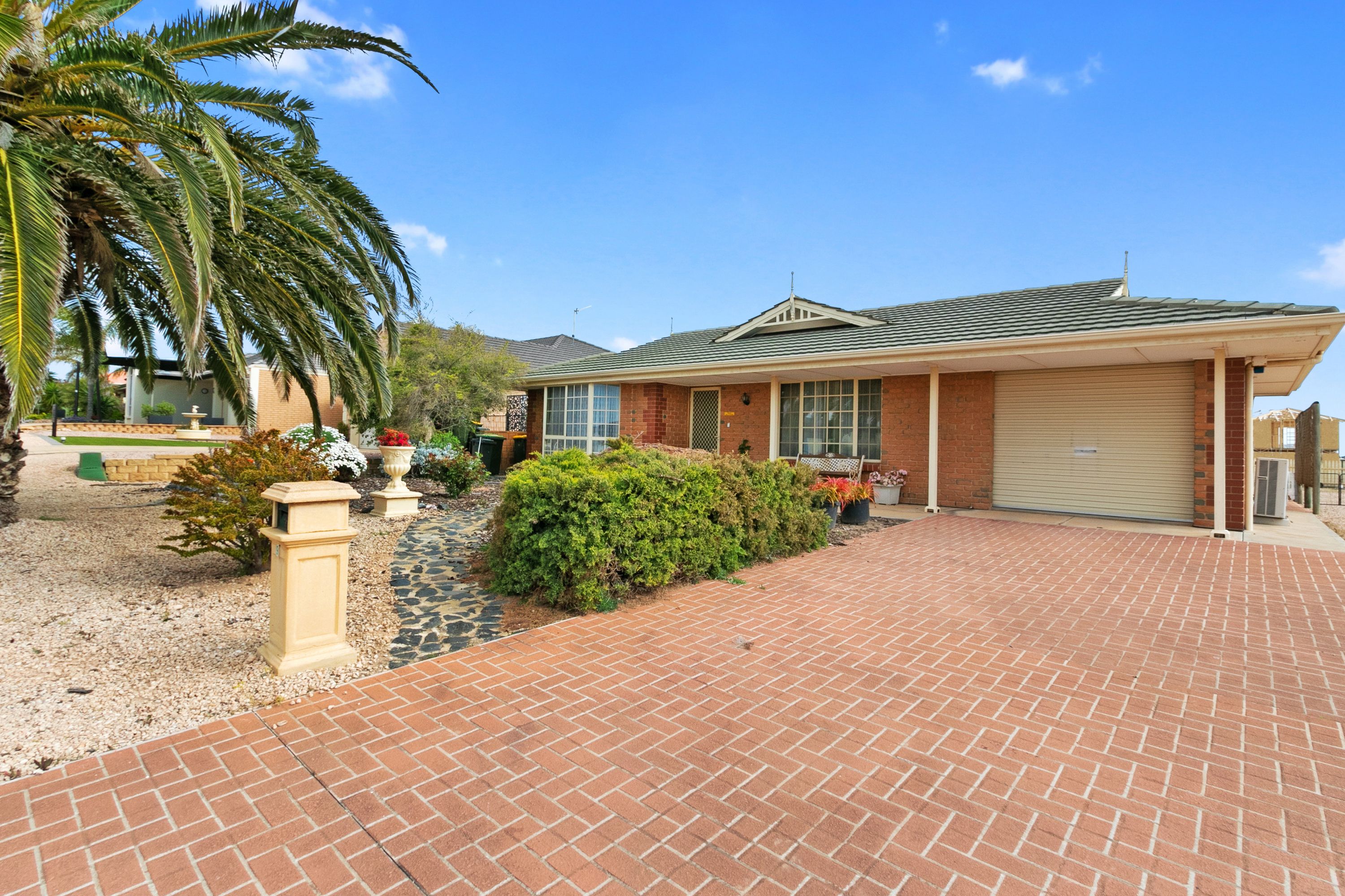 9 Gilmore Crescent, Wallaroo, SA 5556