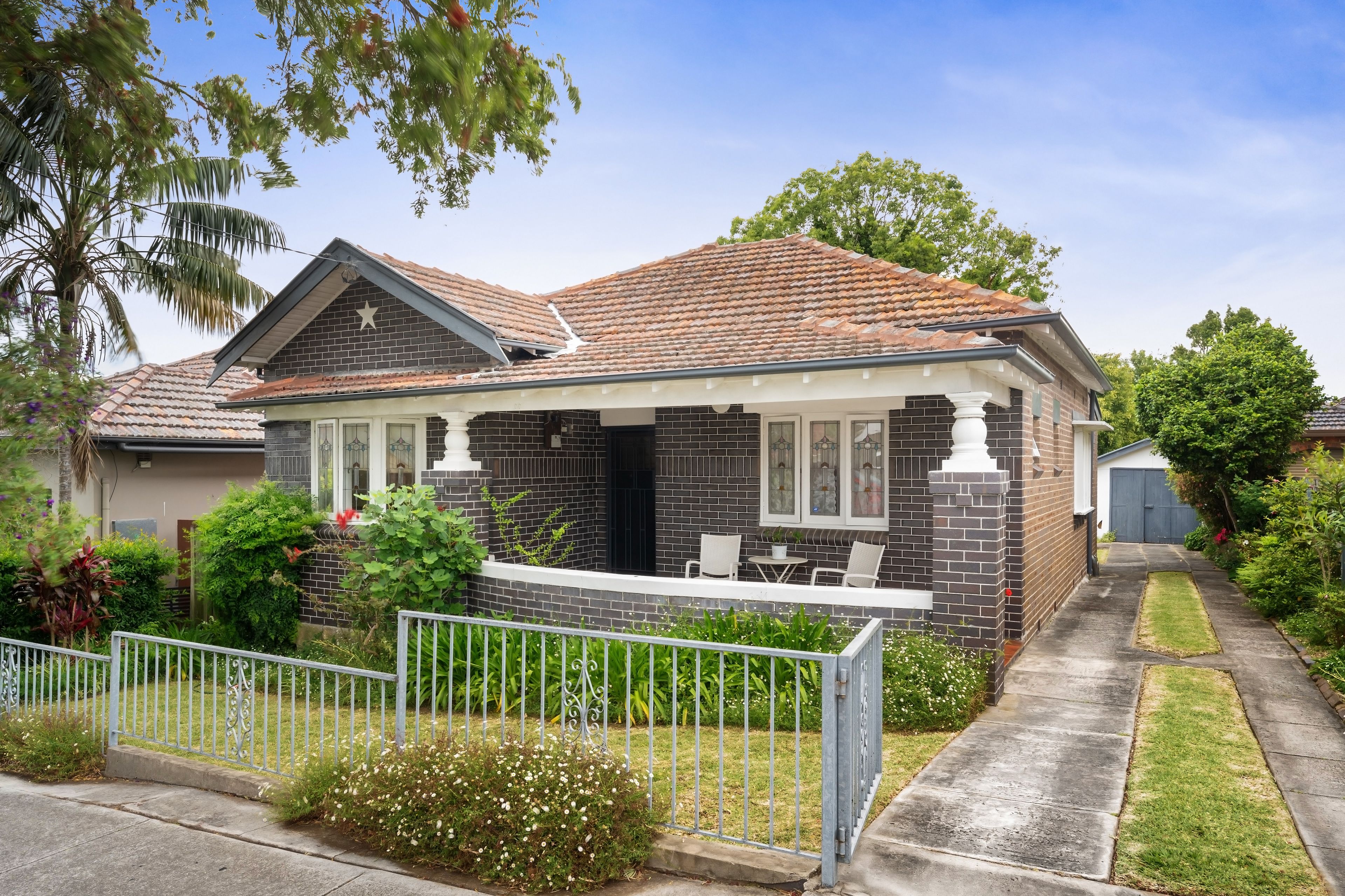 22 Willunga Avenue , Earlwood NSW 2206