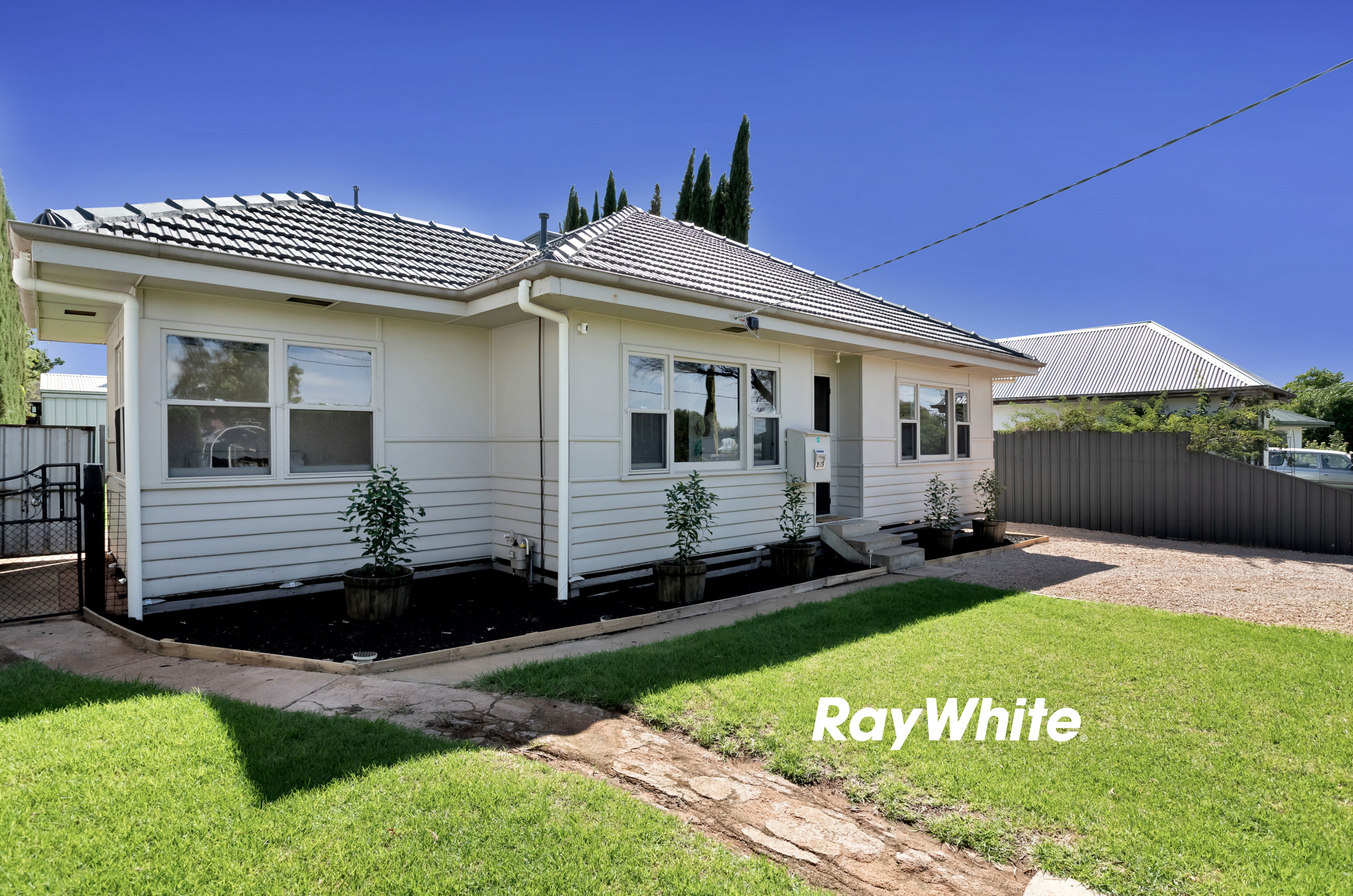25 Tecoma Street, Red Cliffs VIC 3496