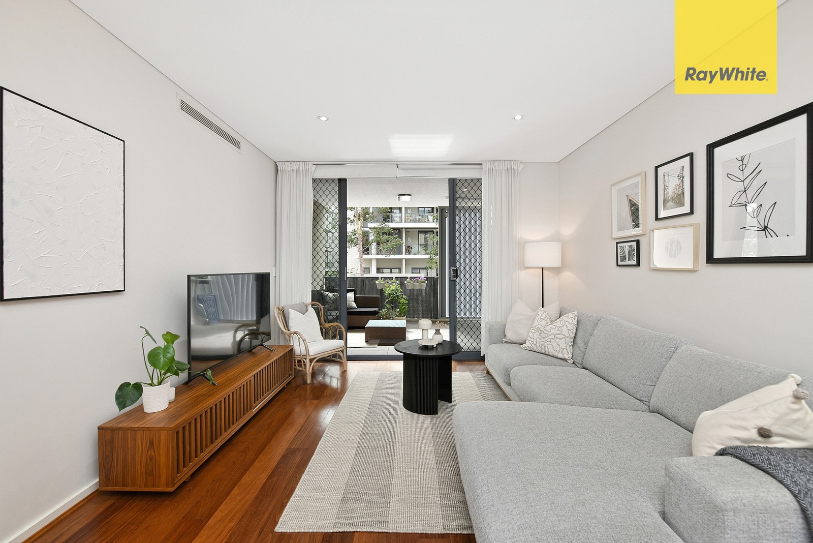 18/4-8 Angas Street, Meadowbank, NSW 2114