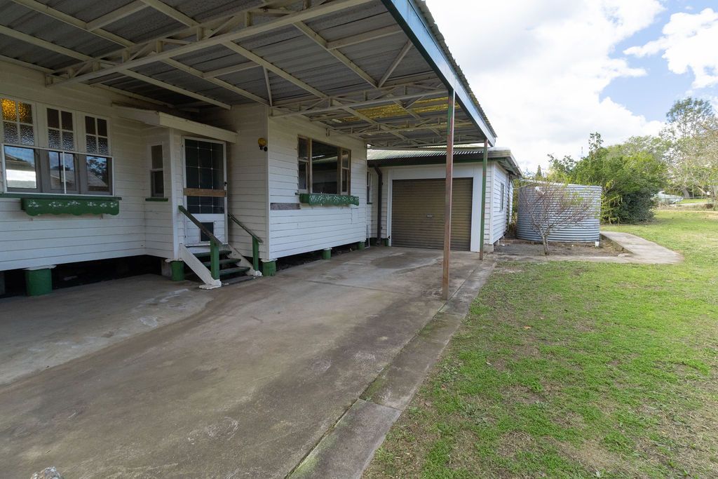 9 Albert Street — photo 14 of 27