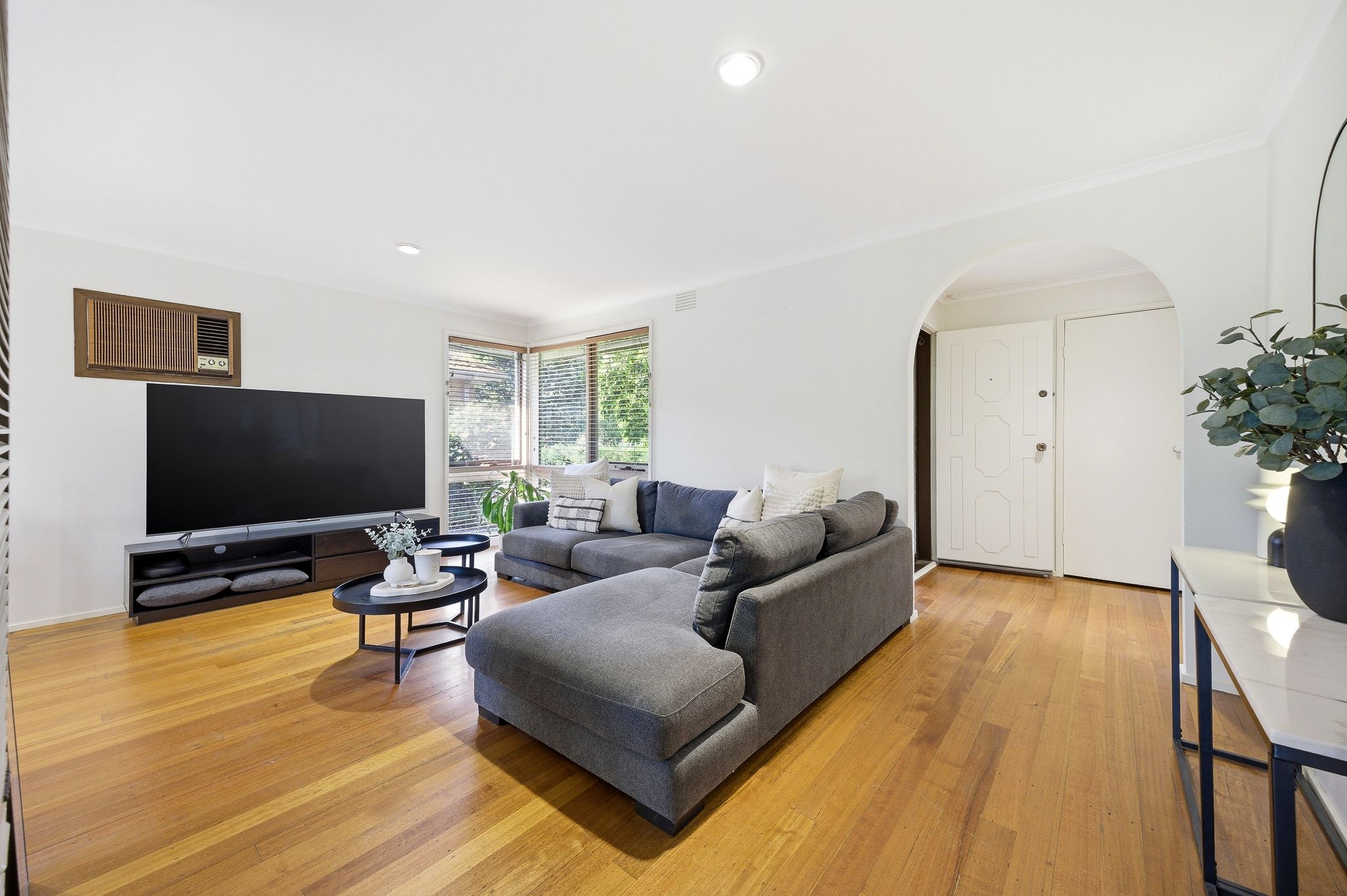 32 Saxonwood Drive, Narre Warren, VIC 3805