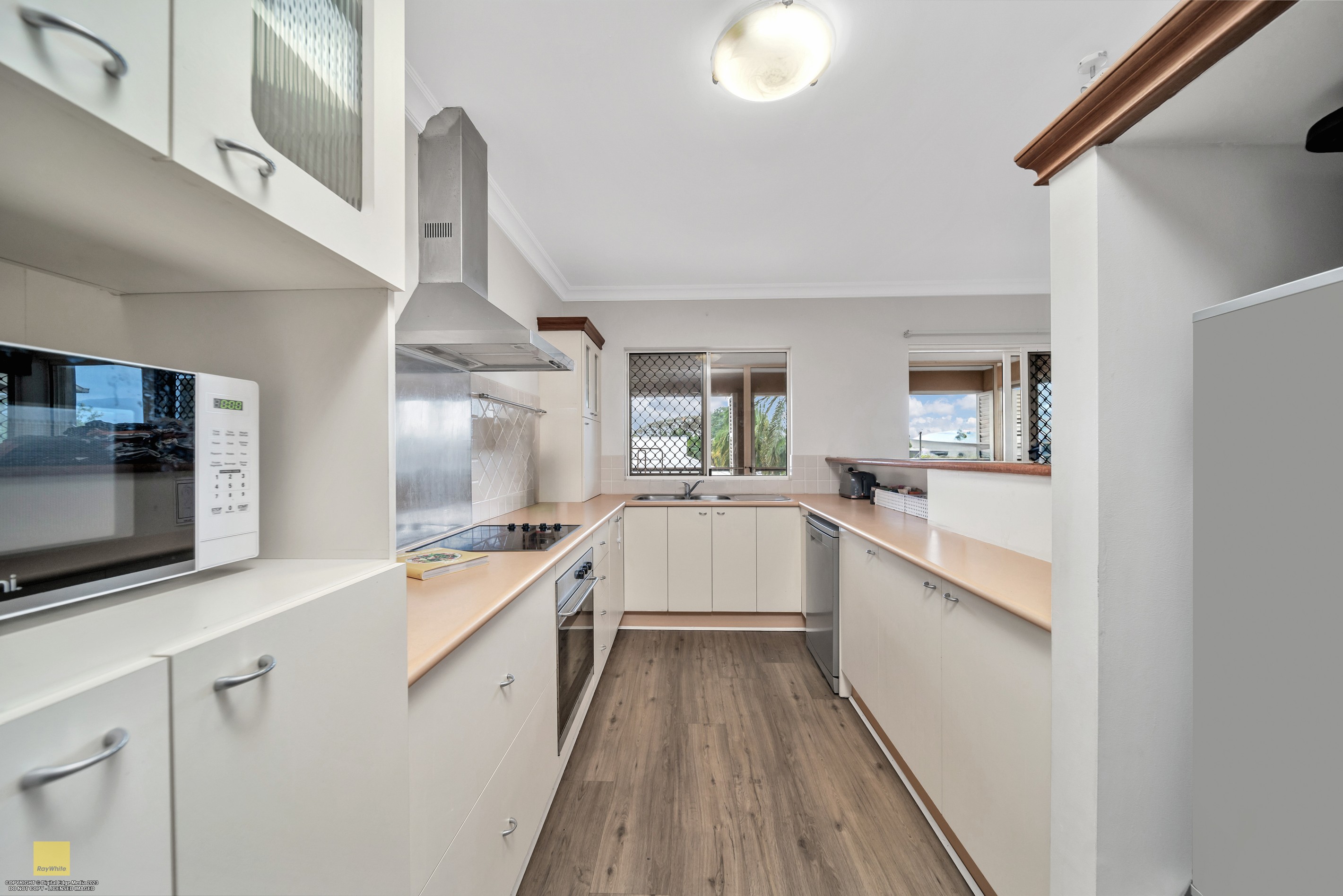 313/2-10 Greenslopes Street, Cairns North, QLD 4870