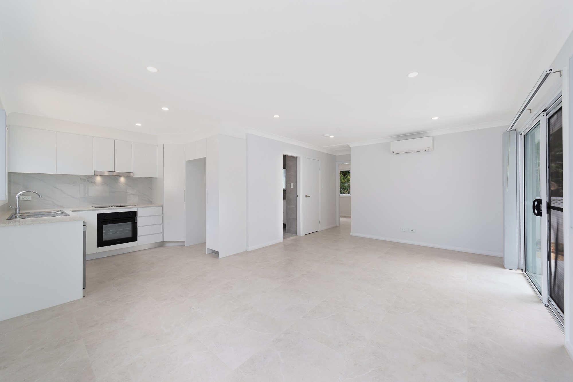 87 Thomas Walker Drive, Berkeley Vale, NSW 2261