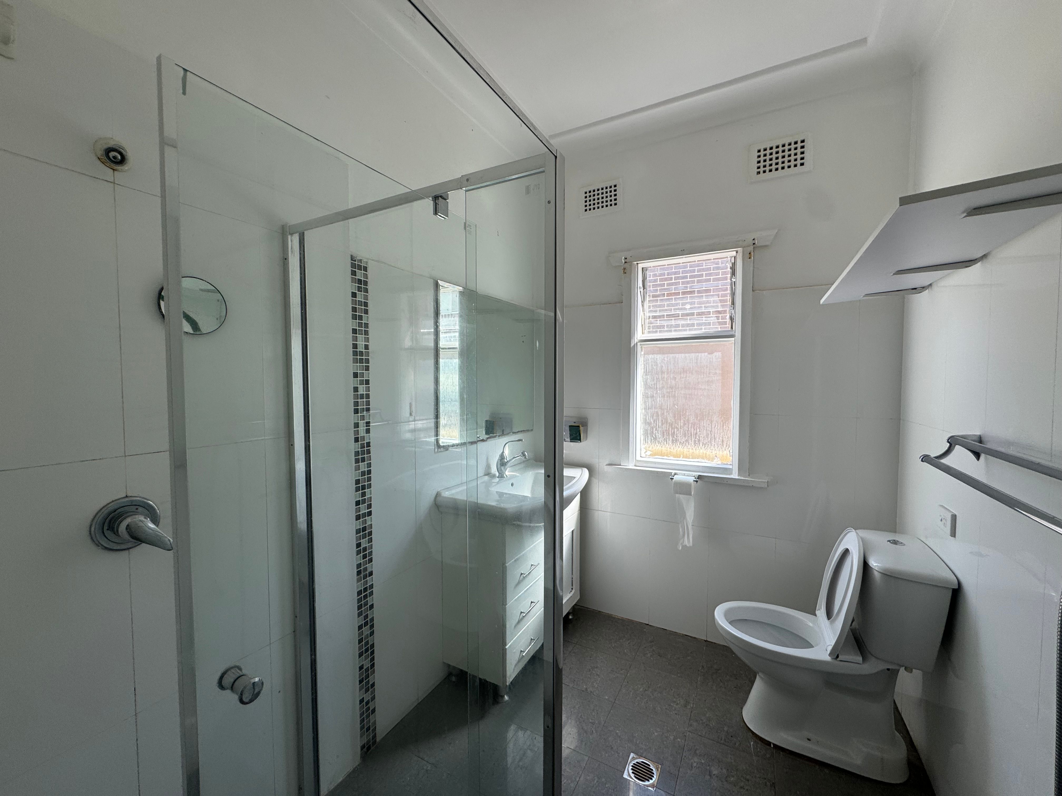 10 William Road — photo 7 of 7