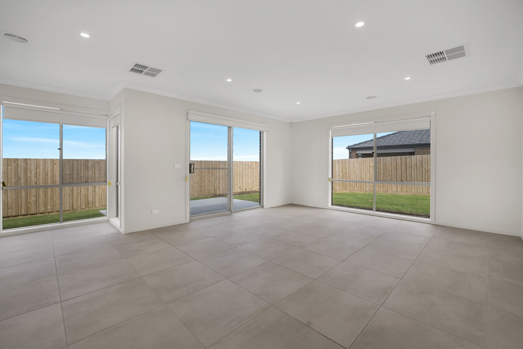 8 Kanangra Street, Mambourin, VIC 3024