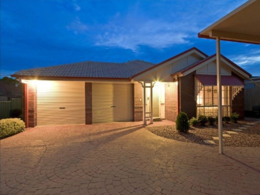 3 Greenlaw Place, Eight Mile Plains, QLD 4113