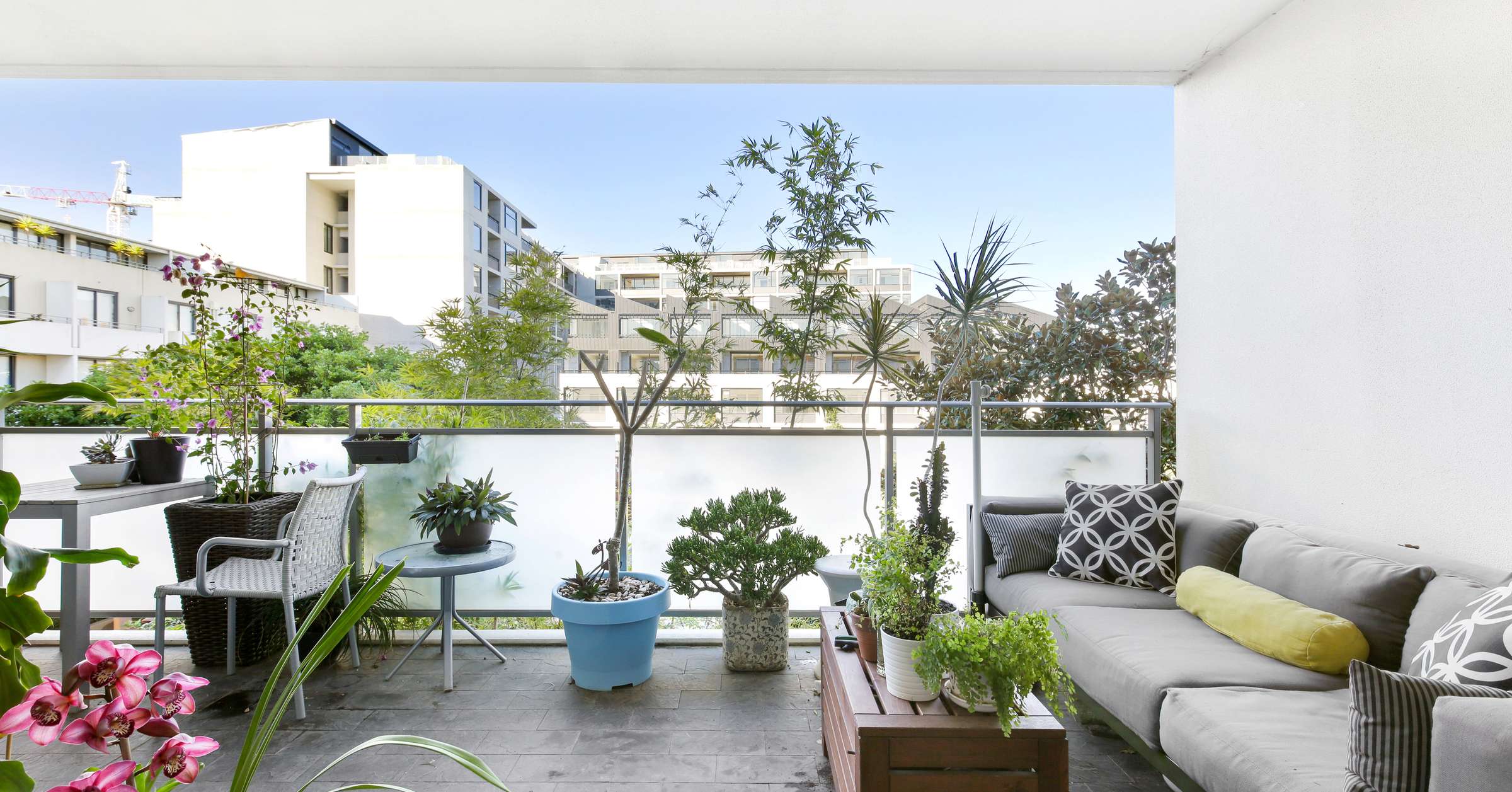 2304 8 Eve Street Erskineville Nsw 2043 Sold Apartment Ray 2304 8 Eve Street Erskineville Nsw 2043 Sold Apartment Ray White Surry Hills