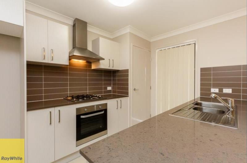 9 Eucalyptus Crescent, Ripley, QLD 4306