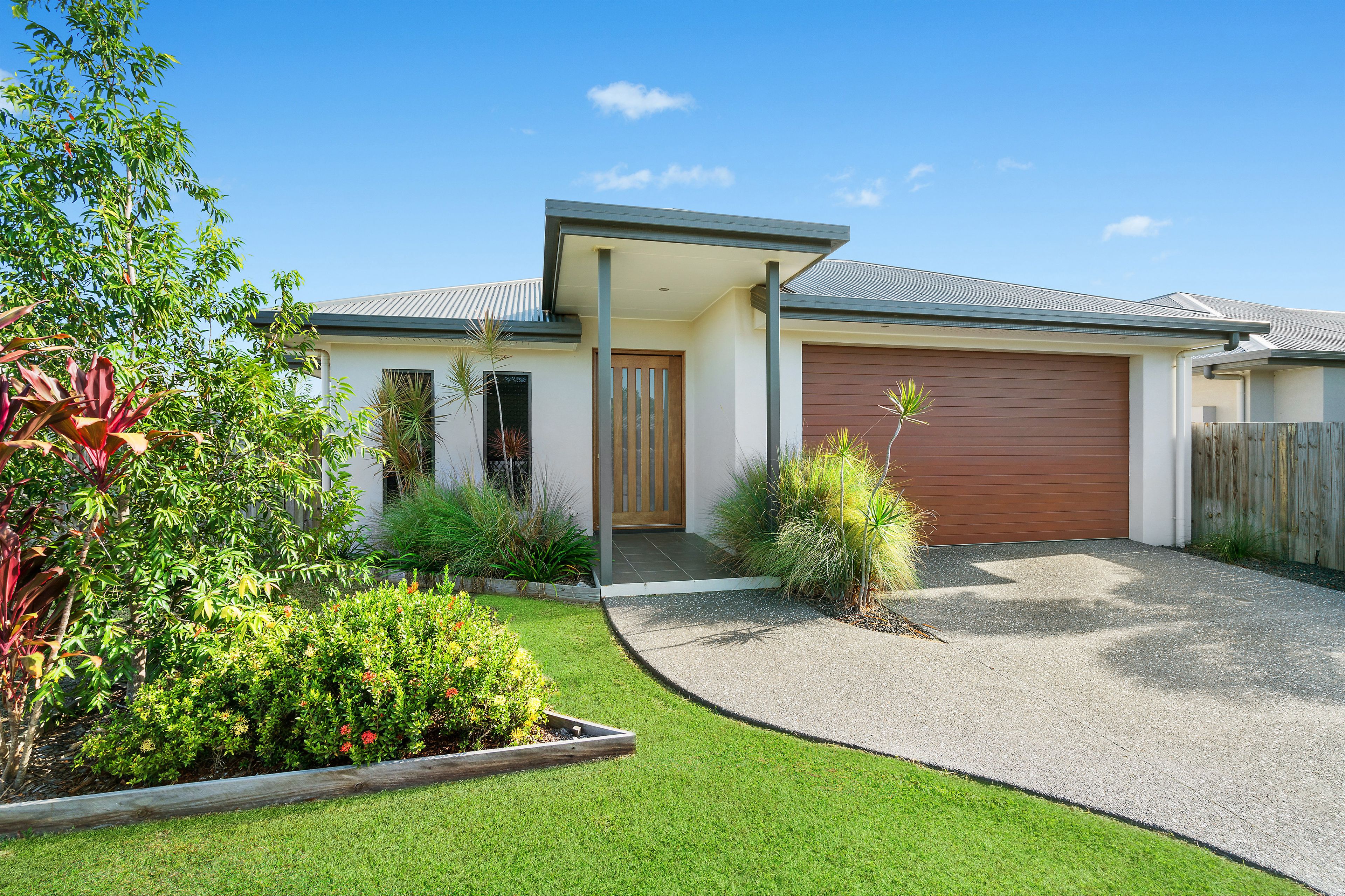 14 Chandos Brace, Smithfield, QLD 4878