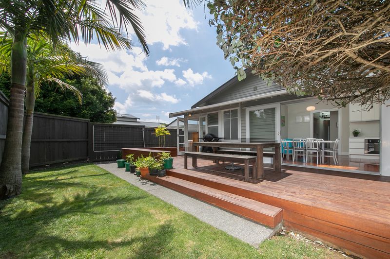 House 60 Tawa Road, One Tree Hill, Auckland City