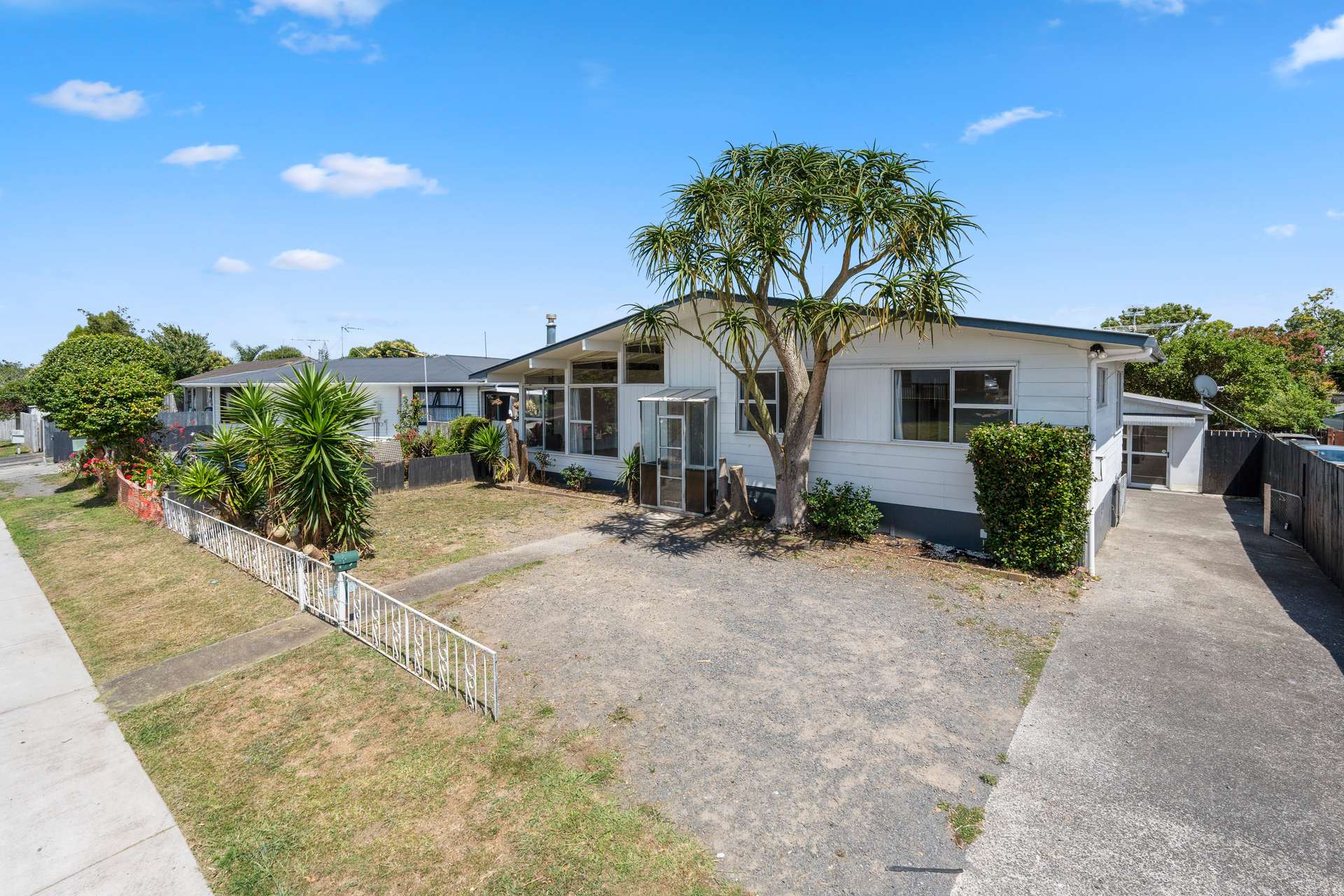 35 Fairlight Place photo 0