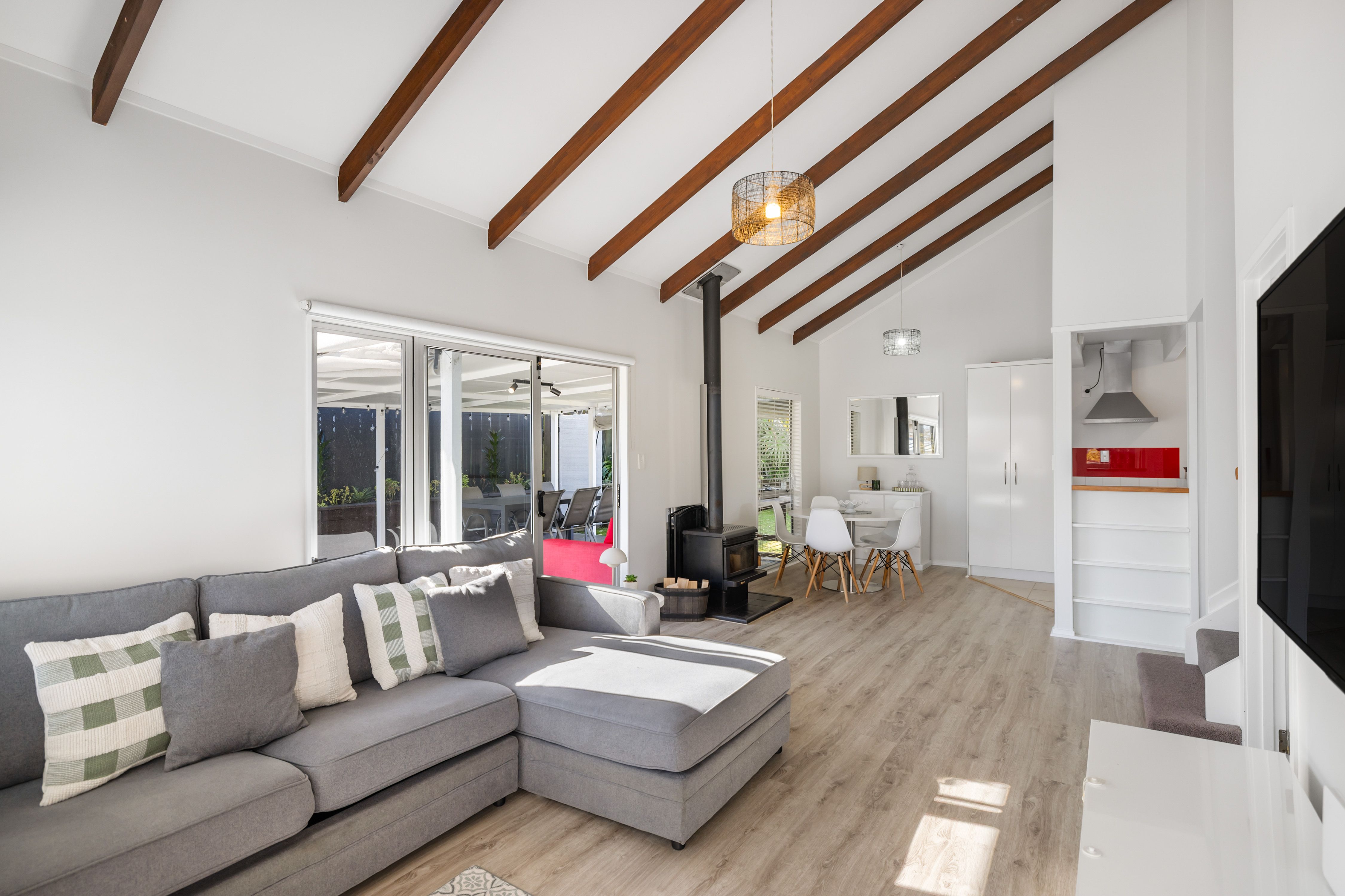 1/18 Cairngorm Place, Highland Park, Manukau City