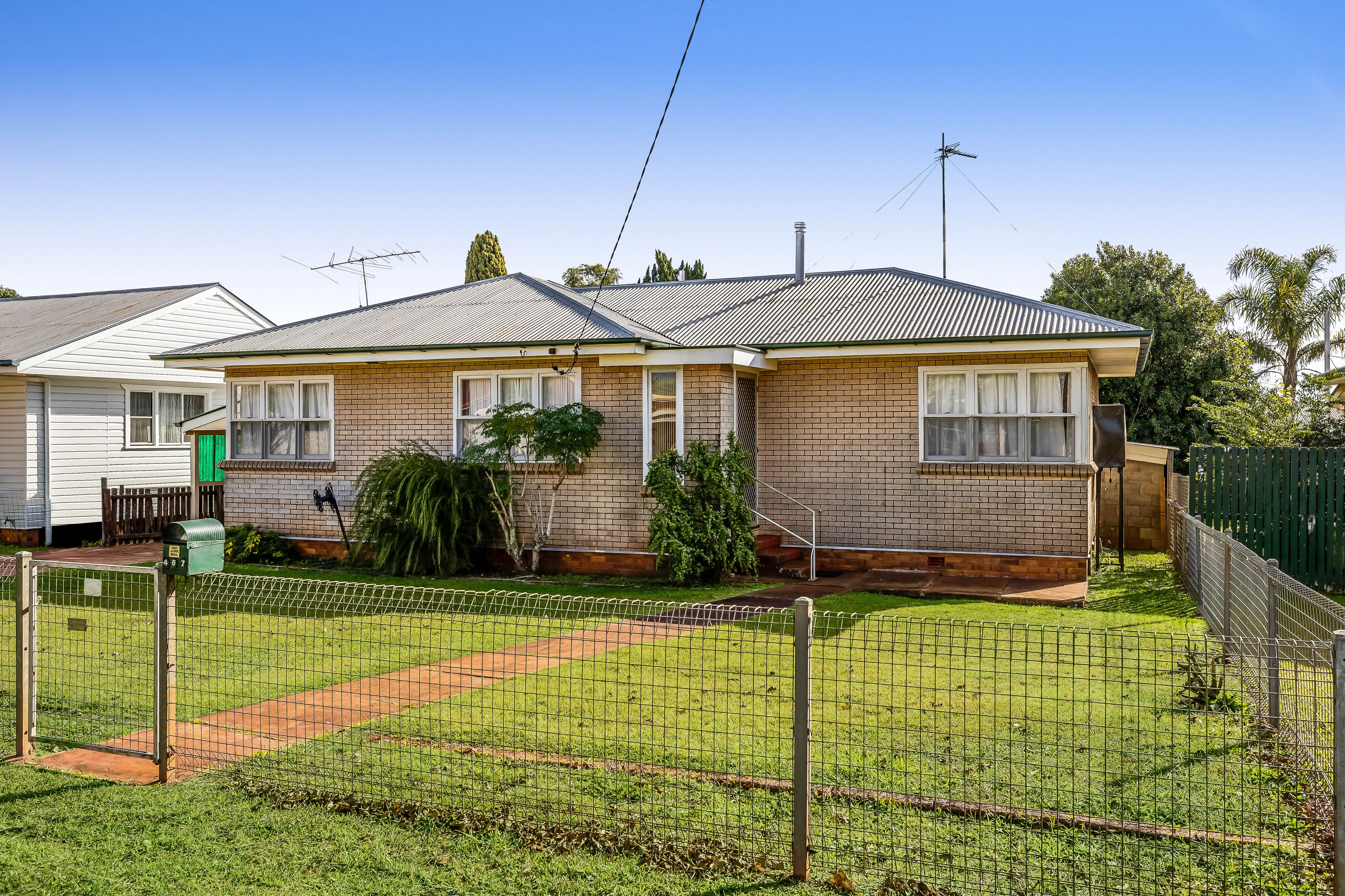 467 Alderley Street, Harristown QLD 4350