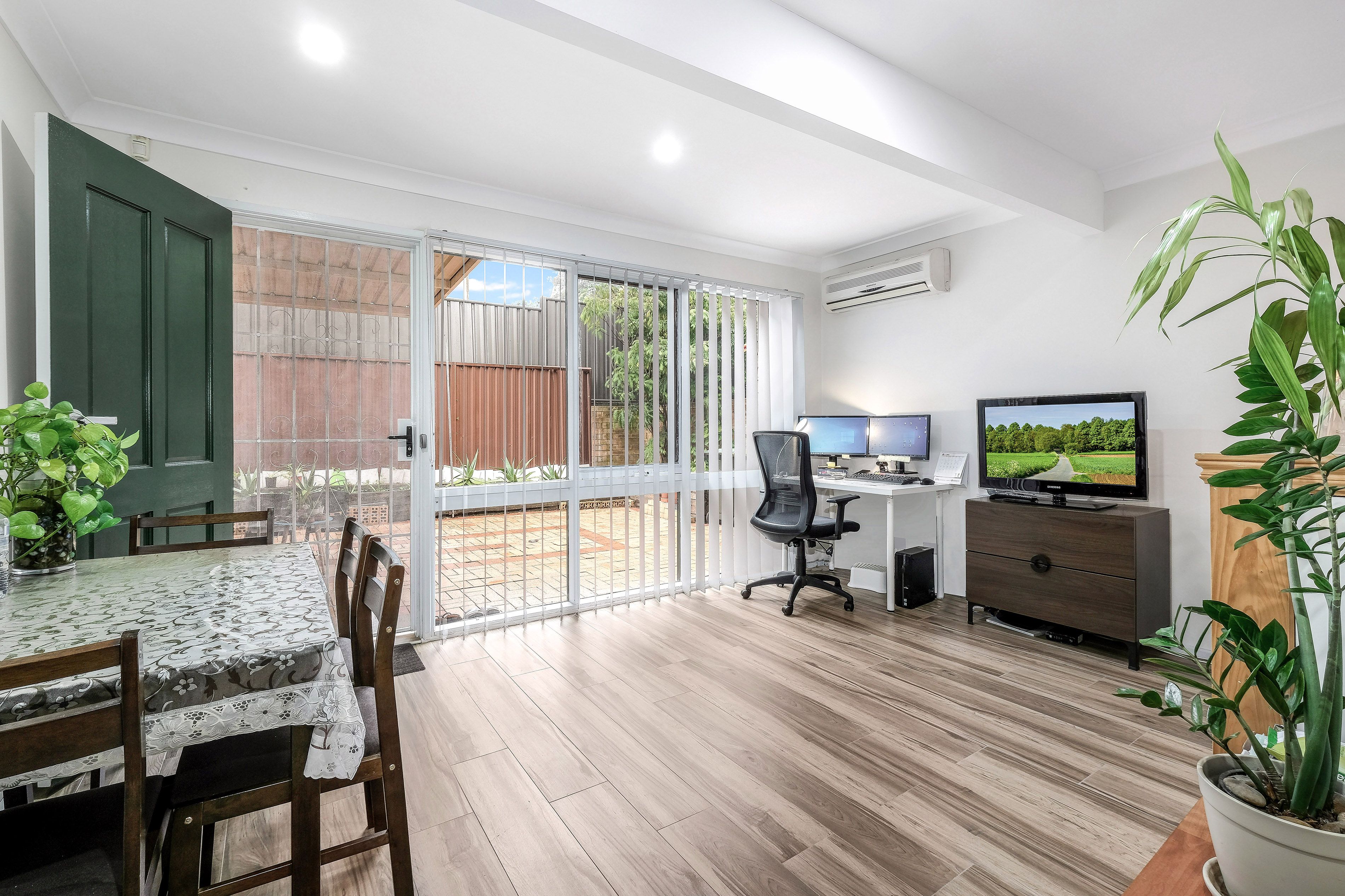 17 Leemon Street, Condell Park NSW 2200
