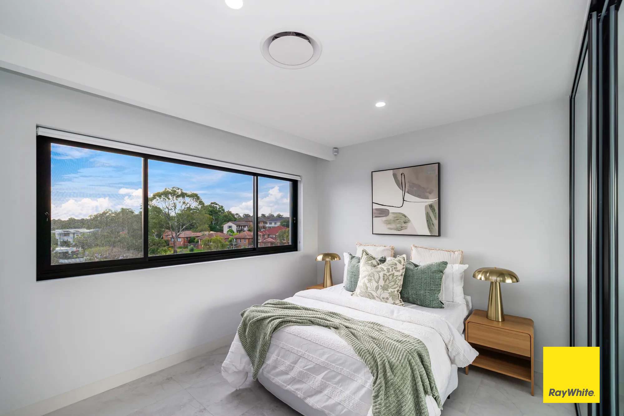 6A Lowry Street — photo 10 of 12