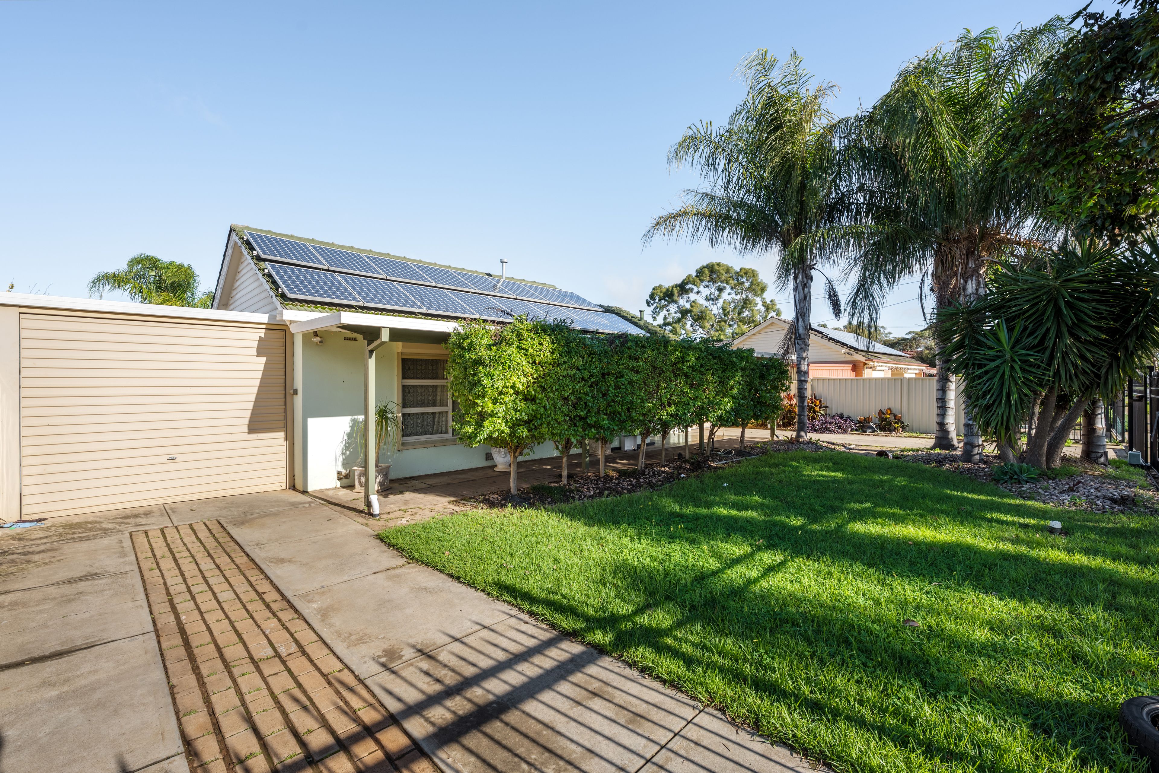 17 Lamorna Parade, Parafield Gardens, SA 5107