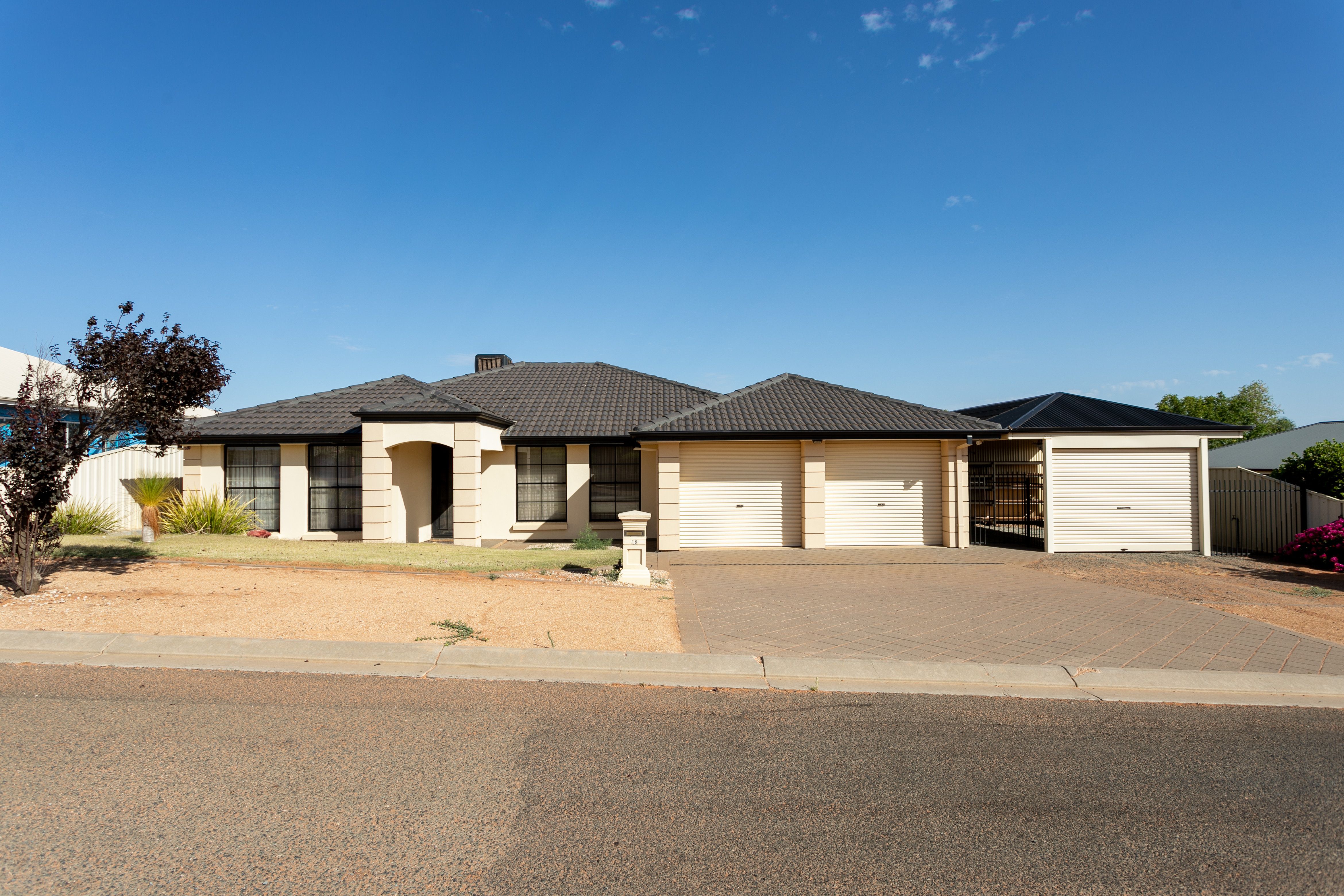 16 Schaefer Drive, Loxton SA 5333