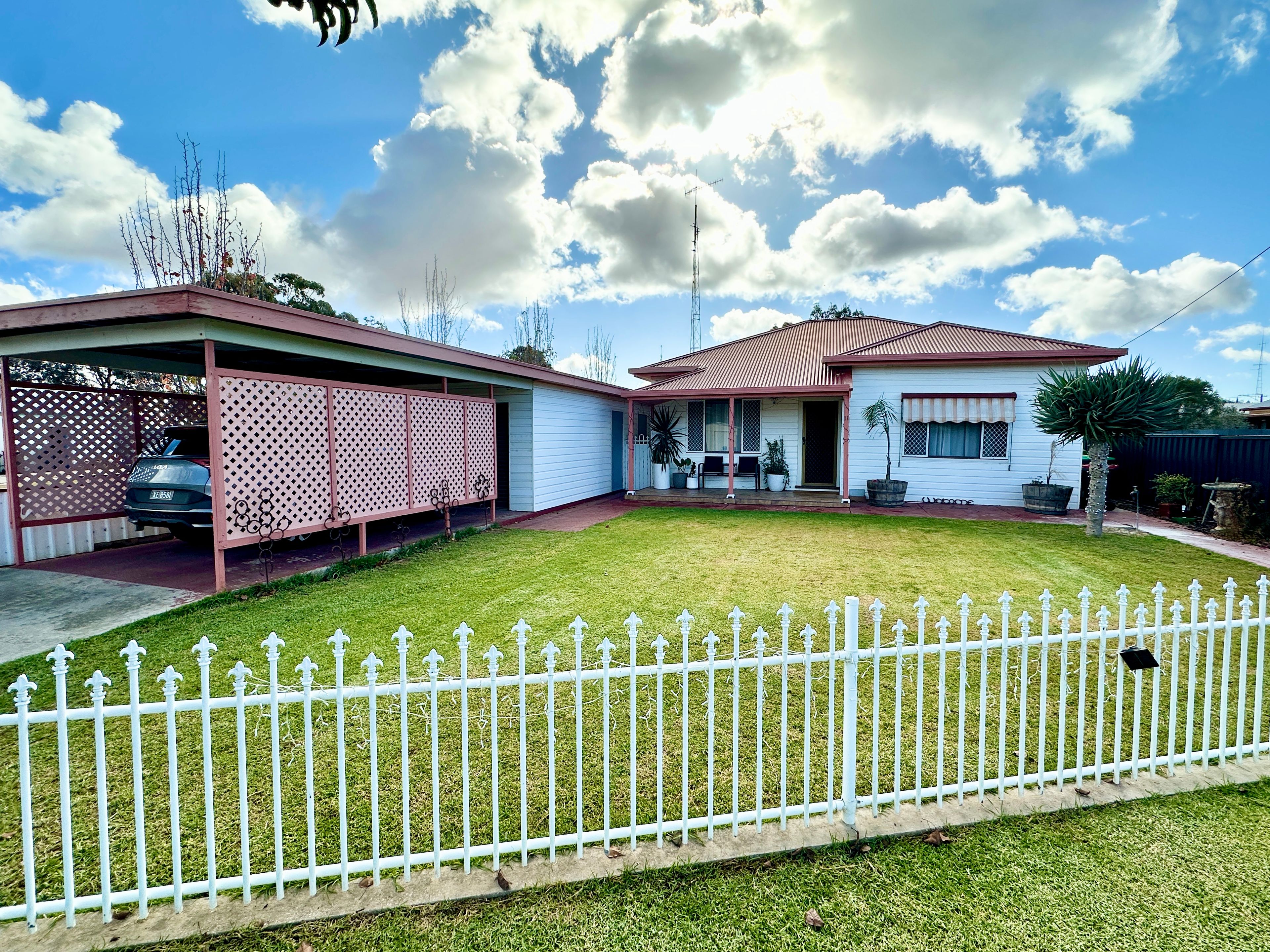11 Pigeon Flat Road, Bordertown, SA 5268