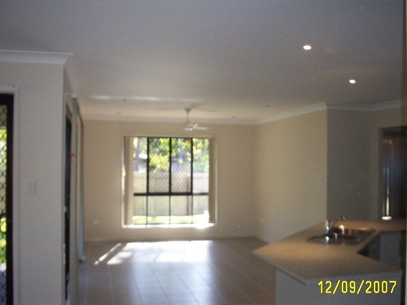 11 Surrey Close, Bald Hills, QLD 4036