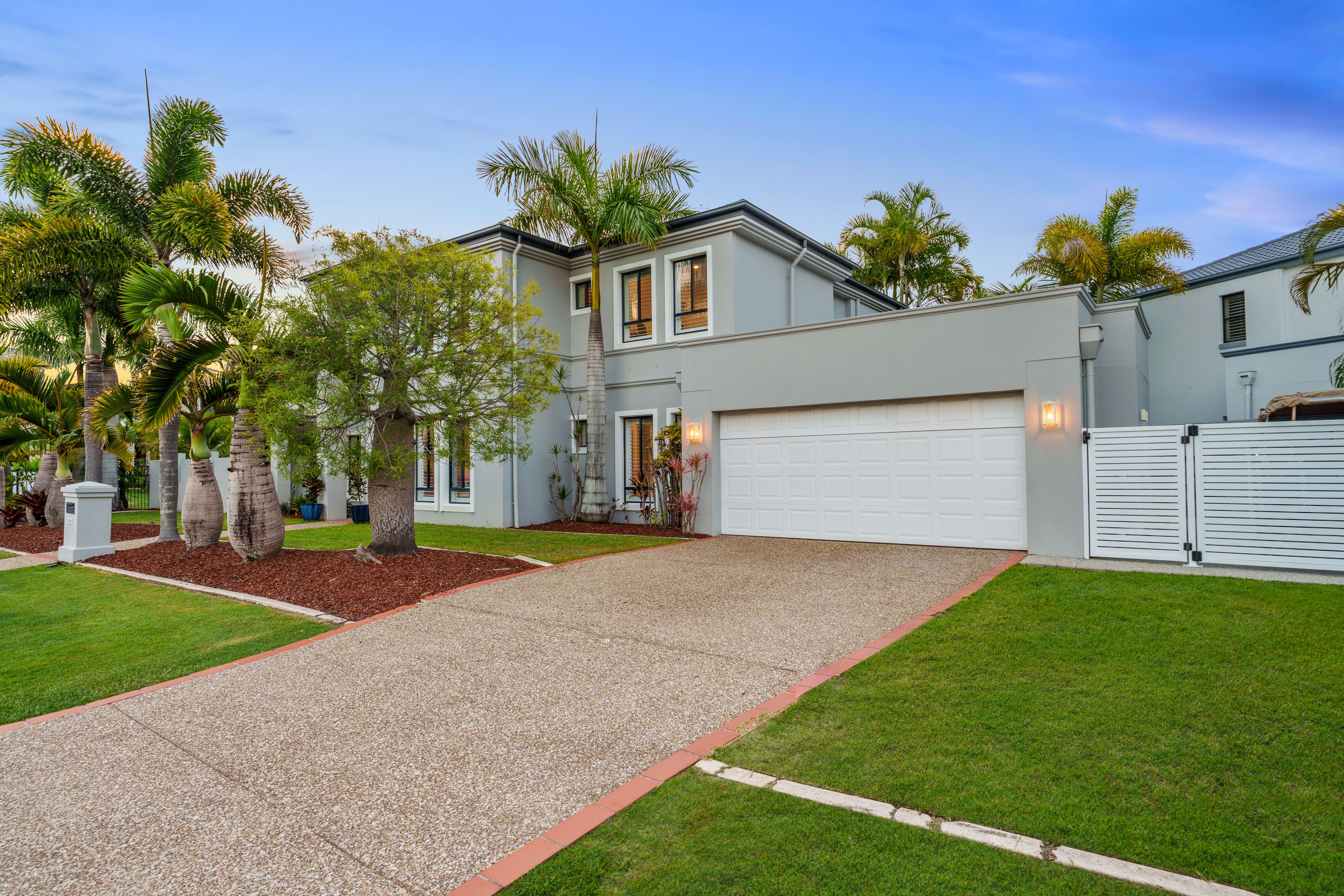 8396 Magnolia Drive, Hope Island, QLD 4212