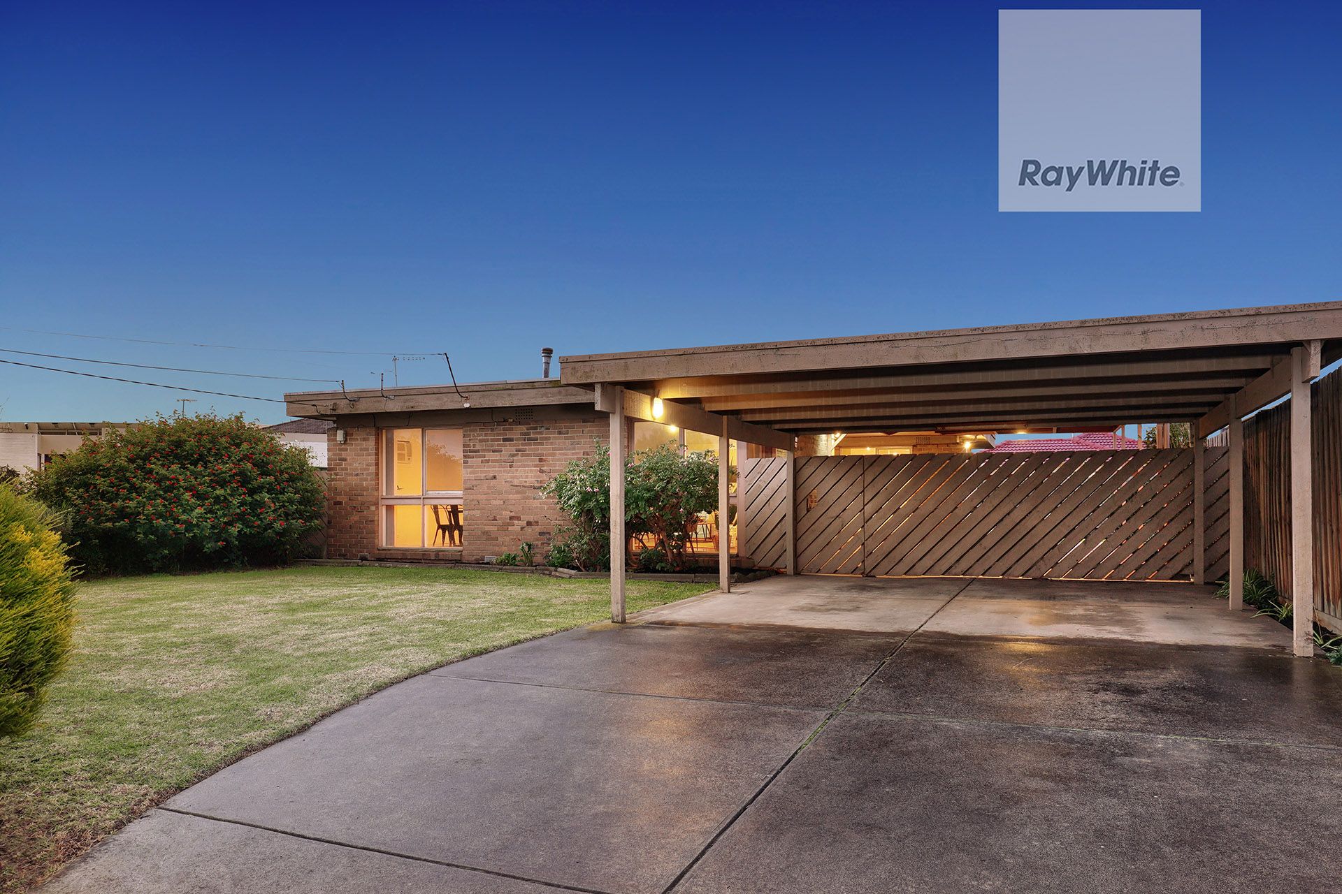 44 Koonalda Road, Gladstone Park, VIC 3043