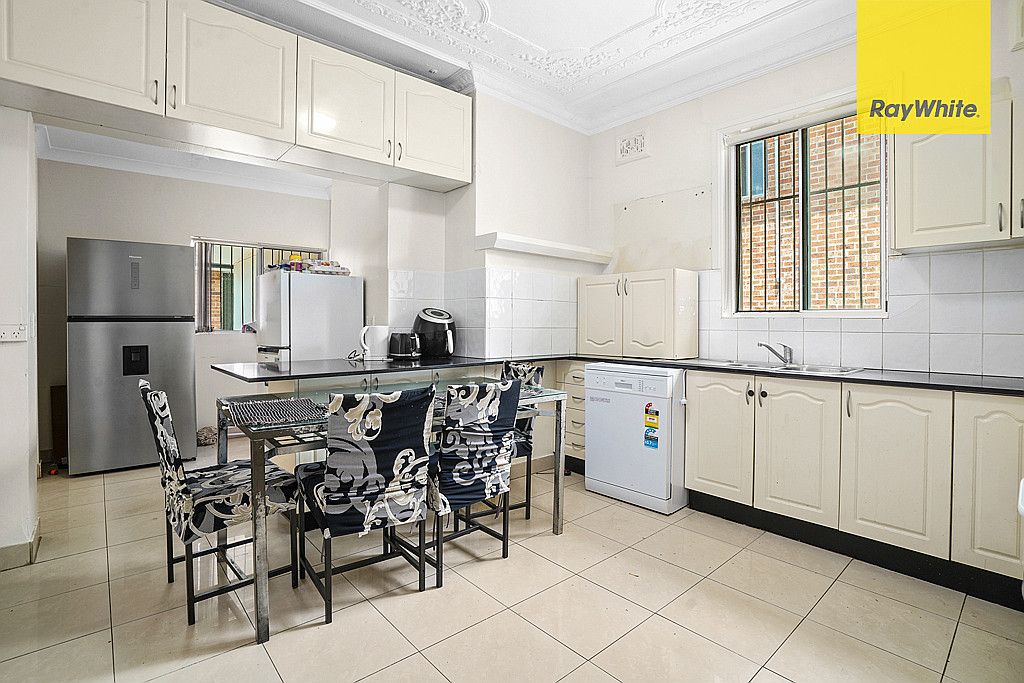 12 Amos Street, Westmead, NSW 2145
