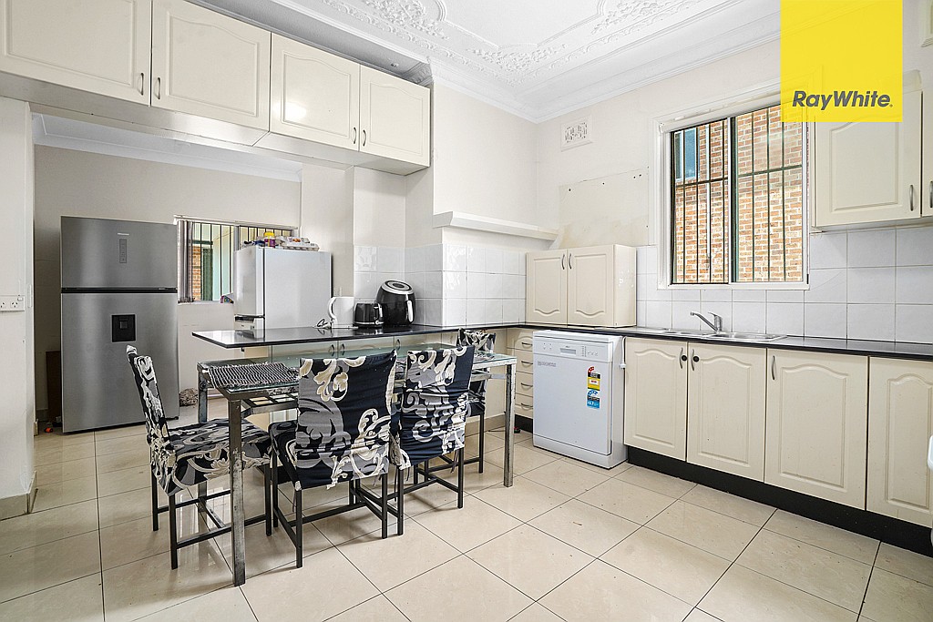 12 Amos Street, Westmead, NSW 2145