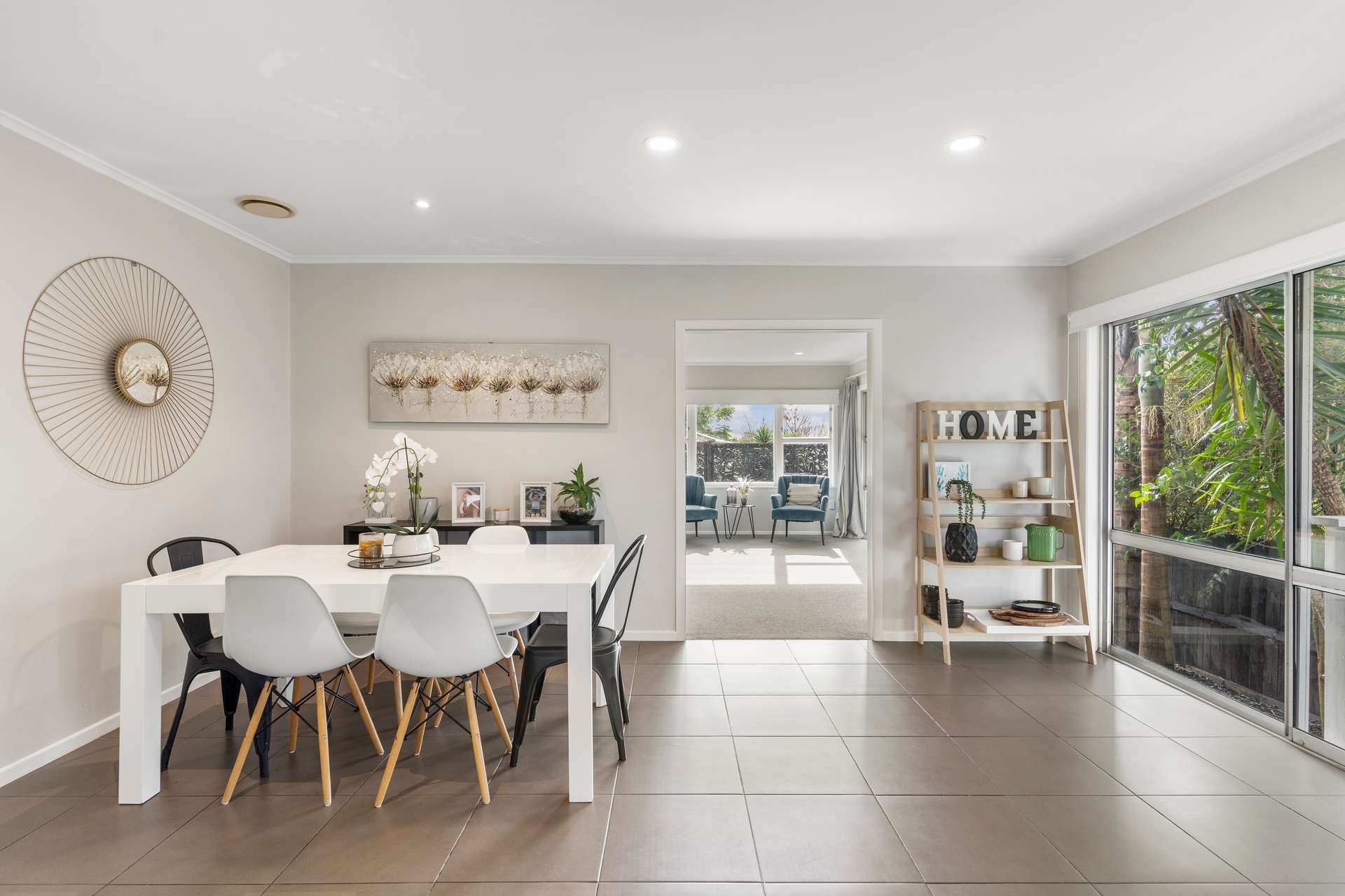 4 Lancaster Road, Beach Haven, North Shore City