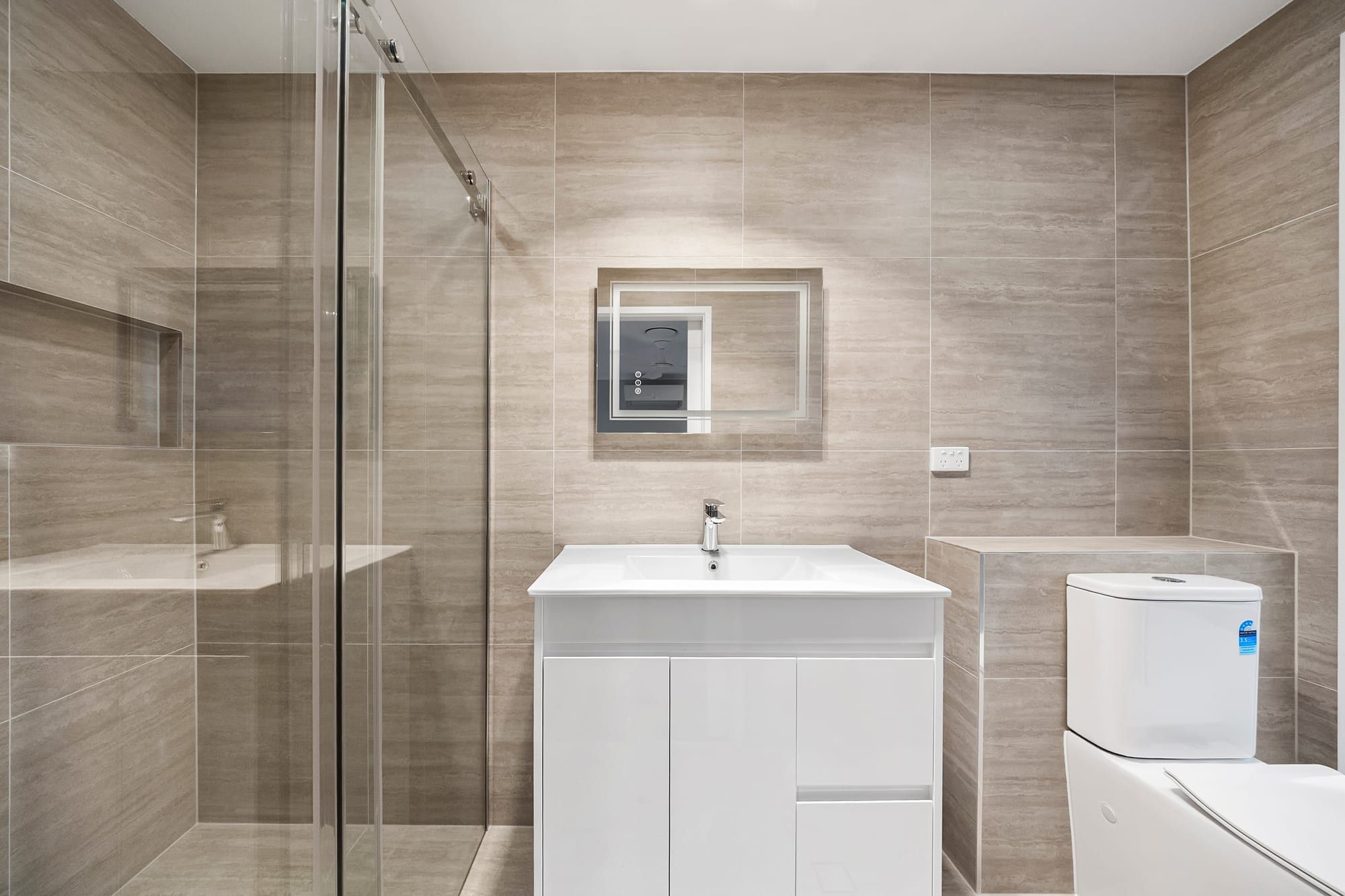 22 Mazzard Street — photo 10 of 12