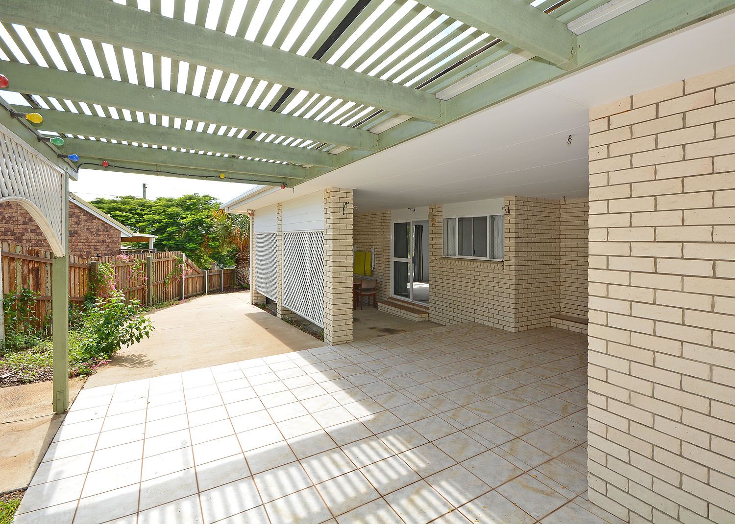 4 Diana Place, Urangan, QLD 4655