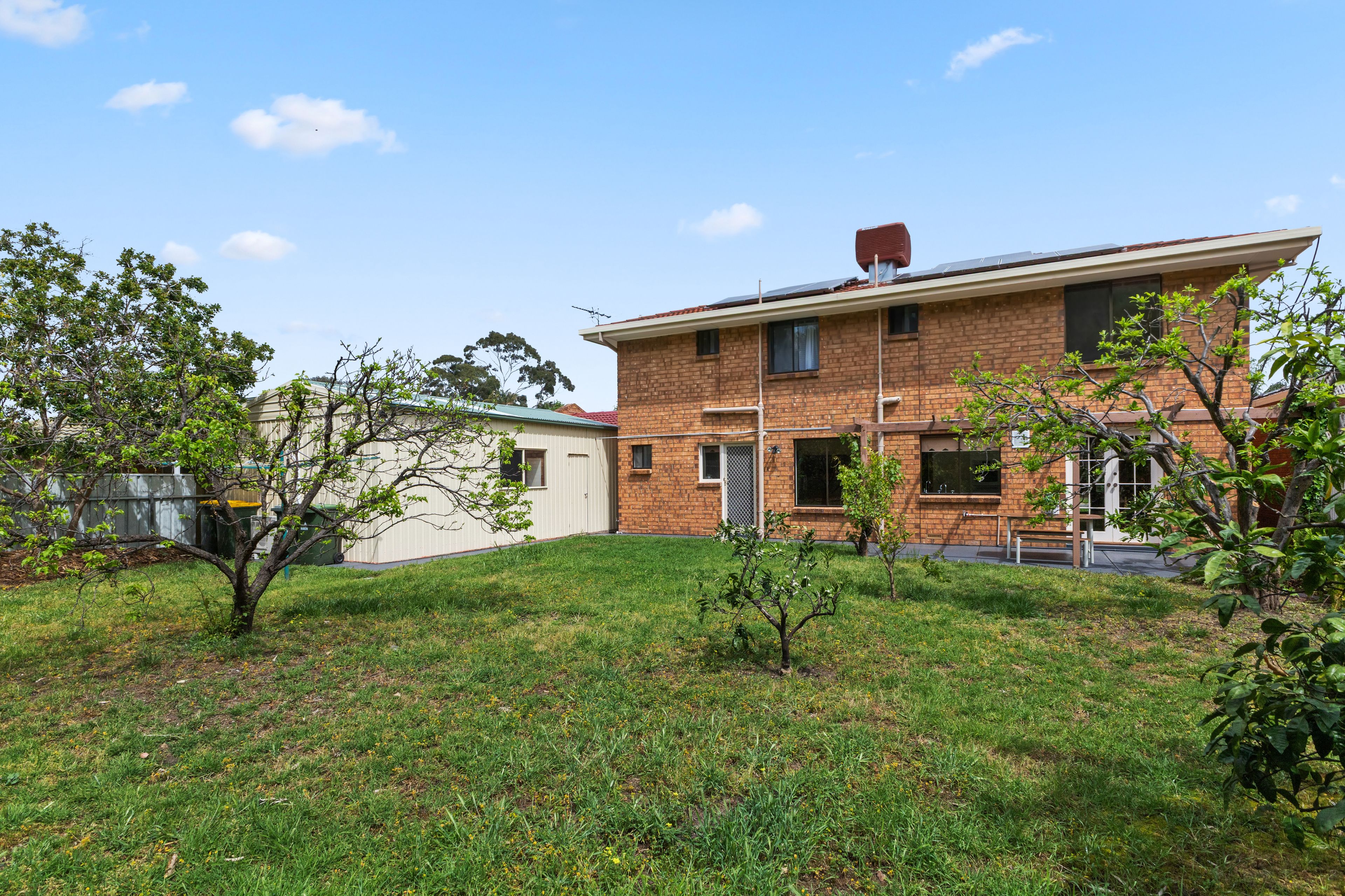 33 Parsons Street — photo 13 of 13