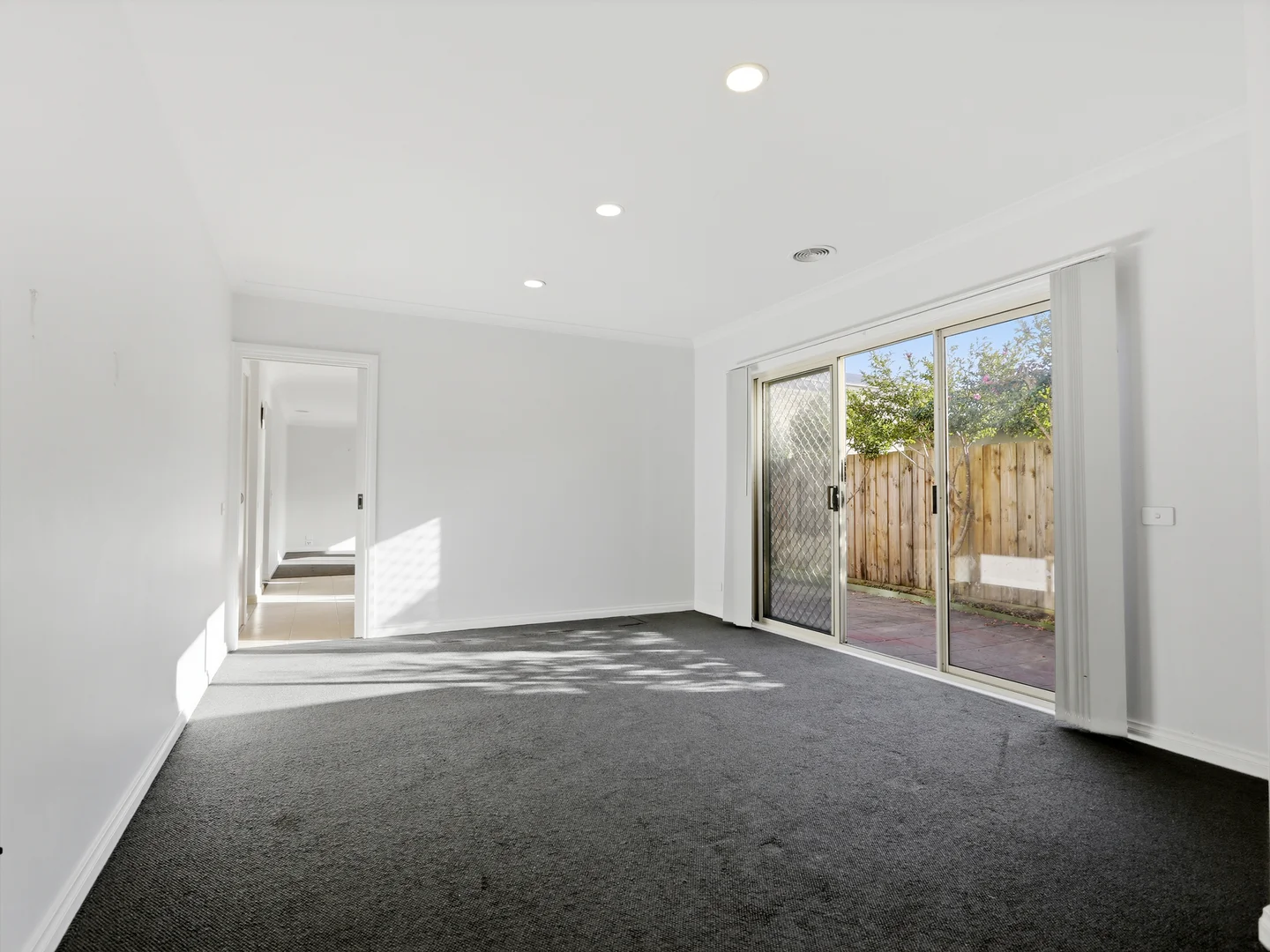 7 Stanley Avenue — photo 7 of 11