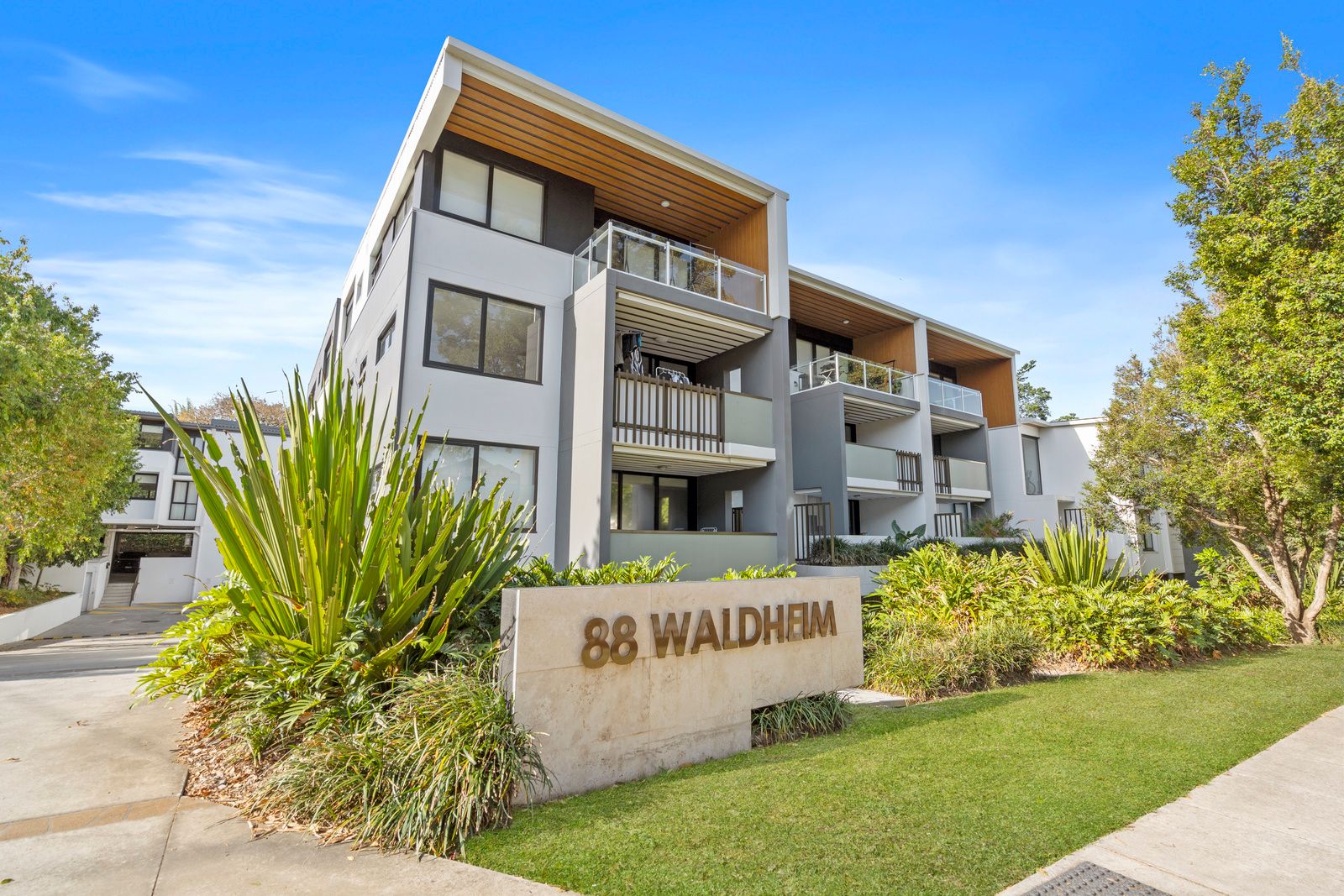 3207/88 Waldheim Street, Annerley, QLD 4103