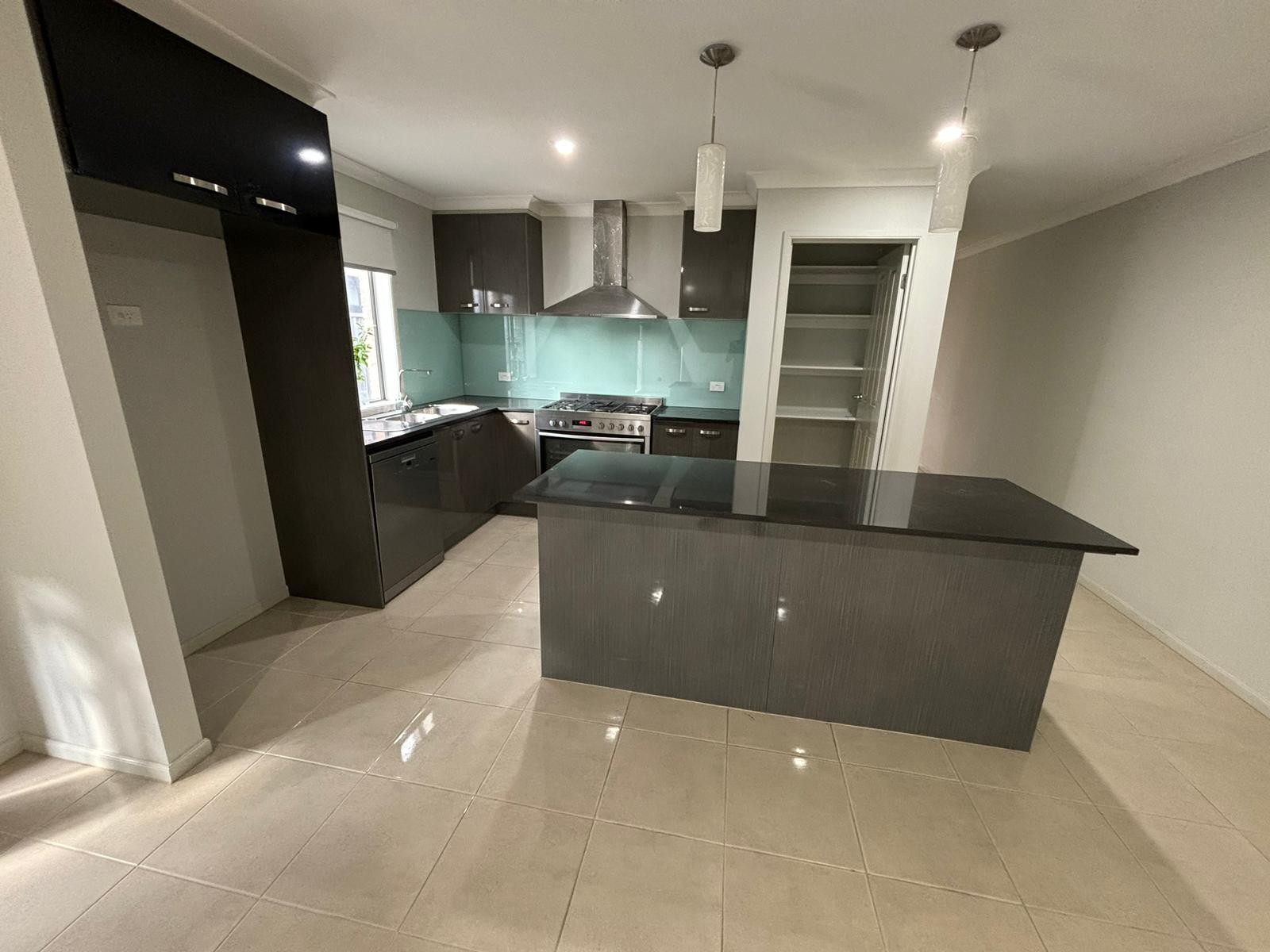 24 Yates Avenue, Truganina, VIC 3029