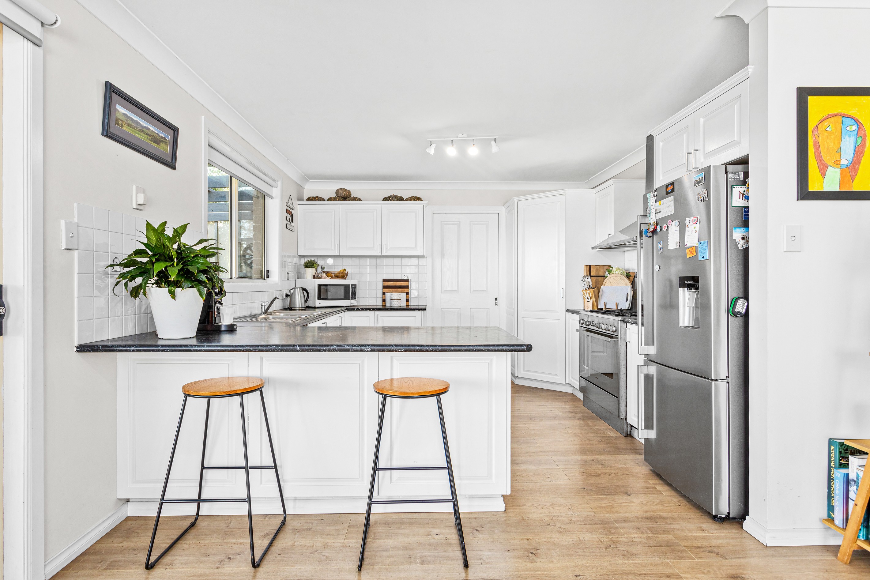13 Pleasant View Close, Albion Park, NSW 2527