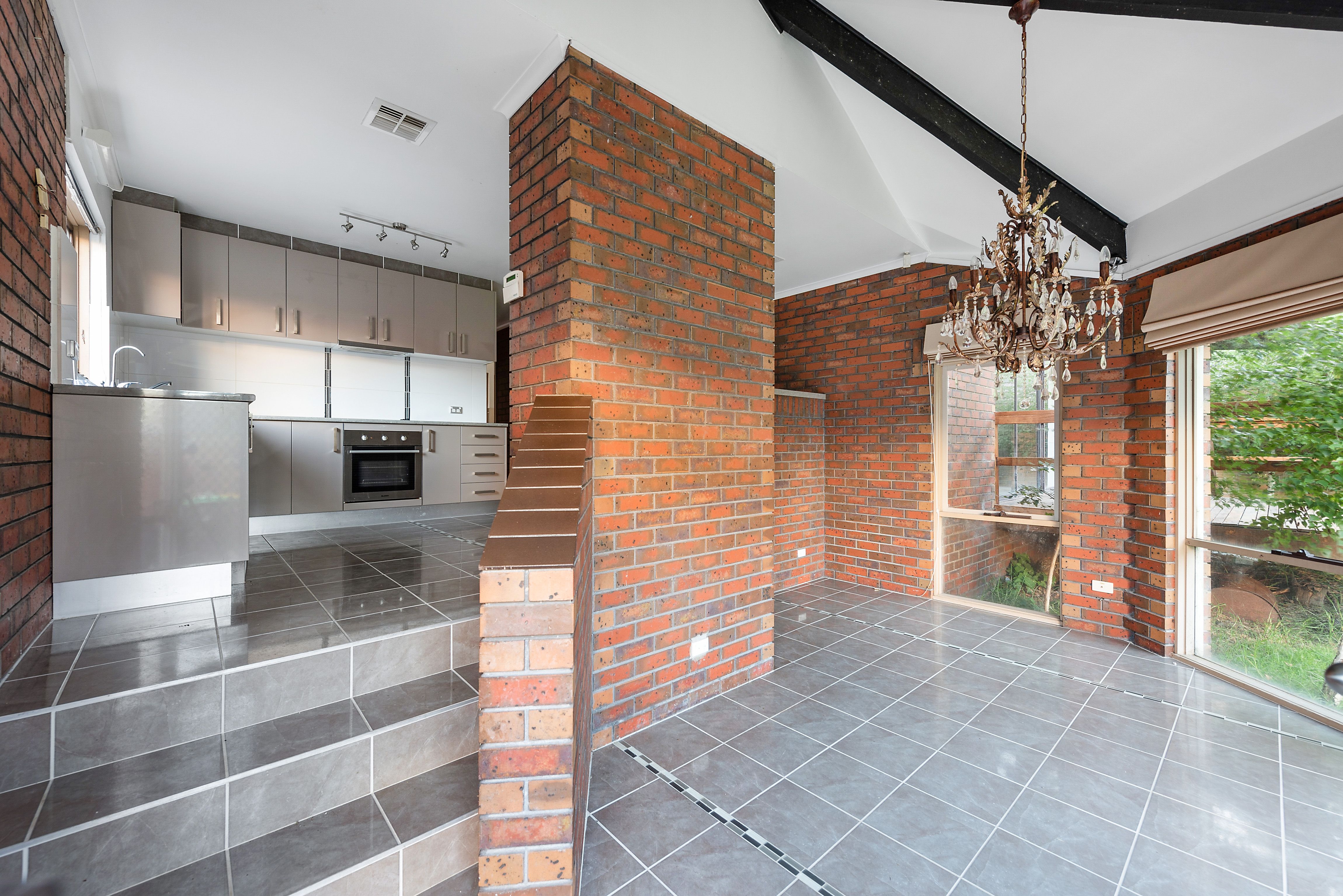 2/92 Hillcrest Road, Frankston, VIC 3199