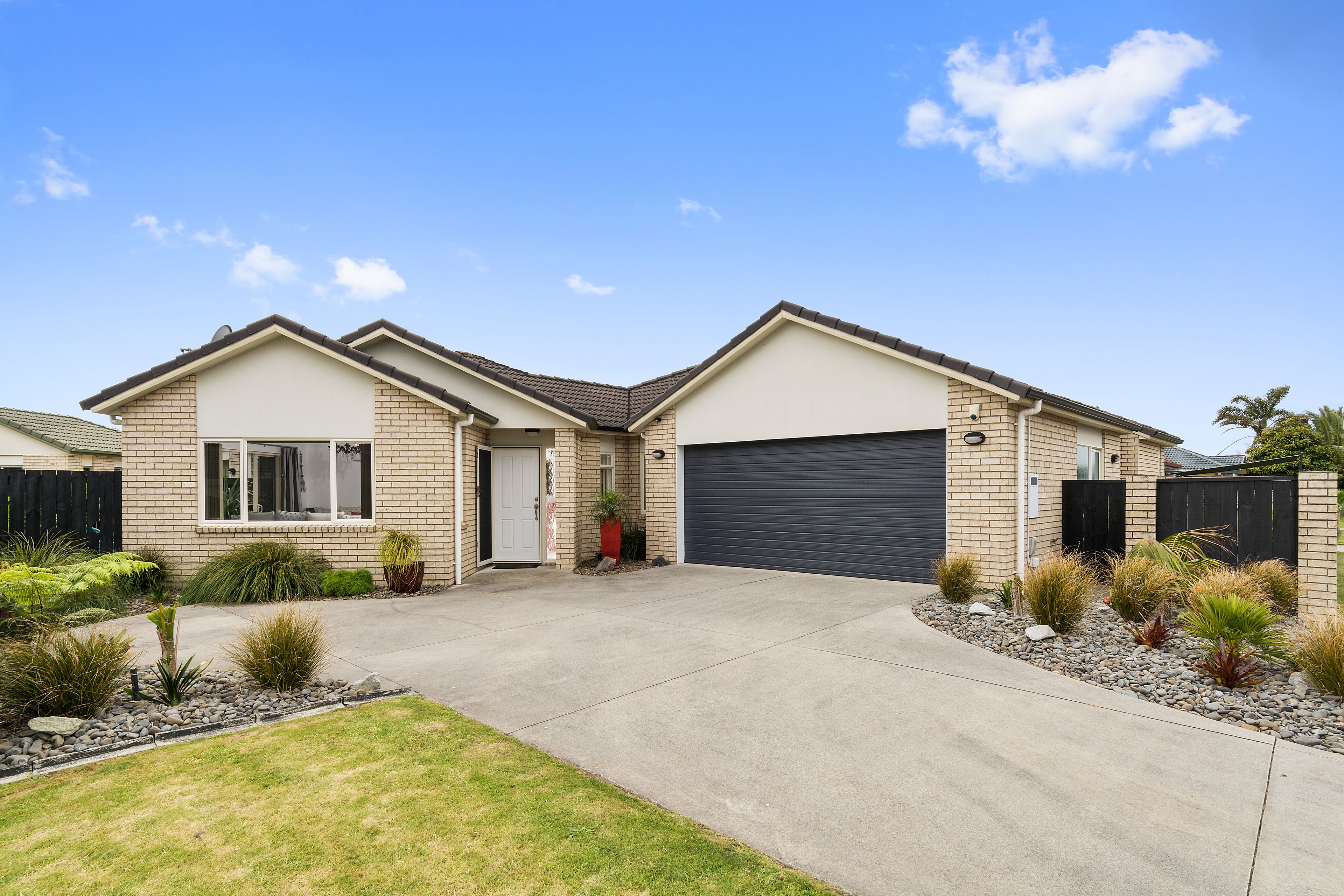 657 Gloucester Road, Papamoa, Tauranga City