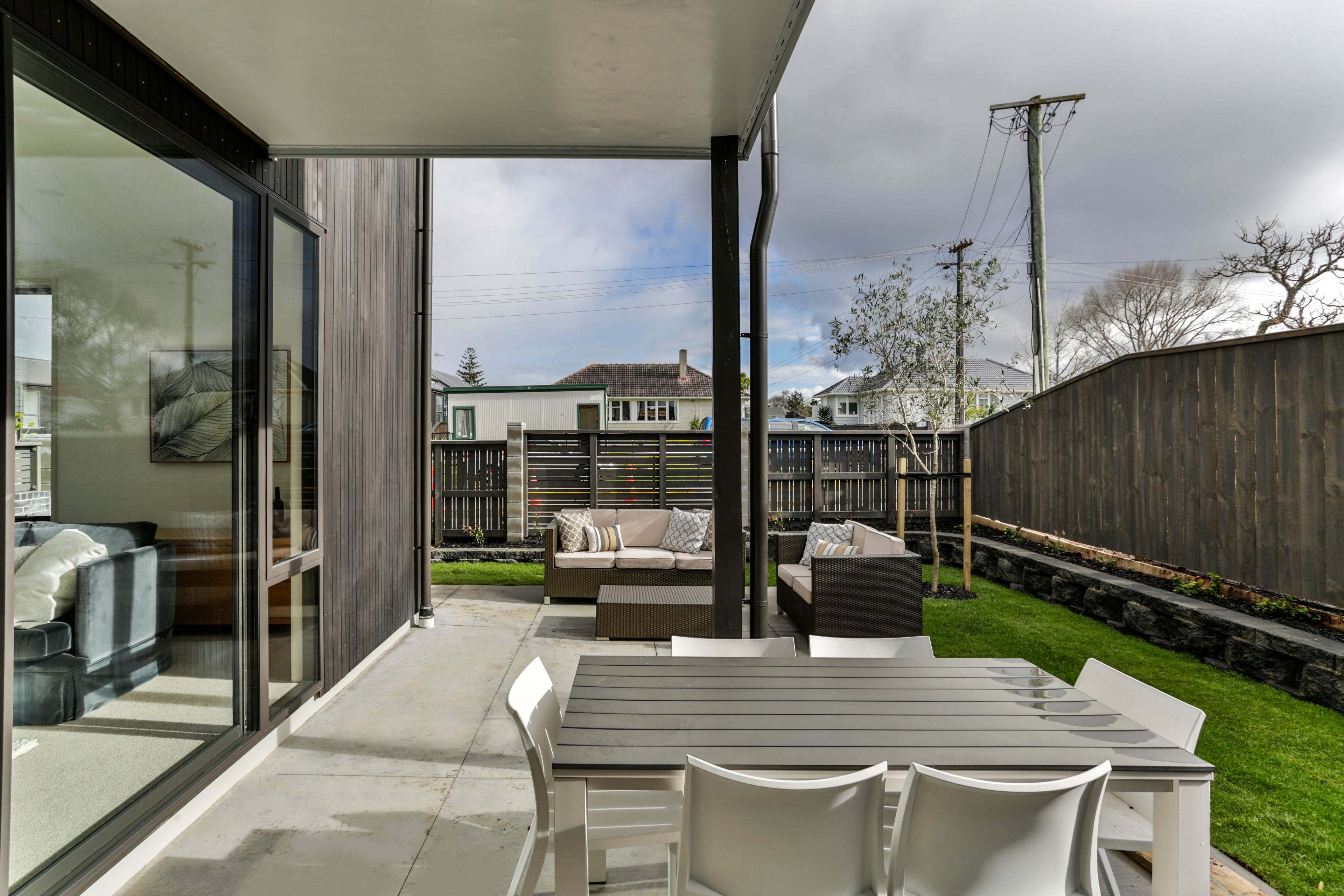 12 Fernwood Place, Wai O Taiki Bay, Auckland