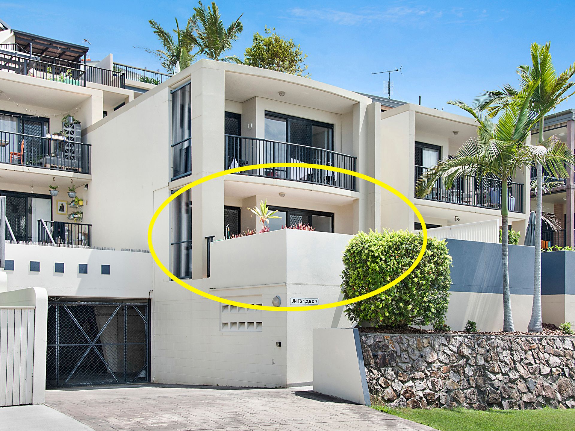 2/1 George Street, Alexandra Headland, QLD 4572