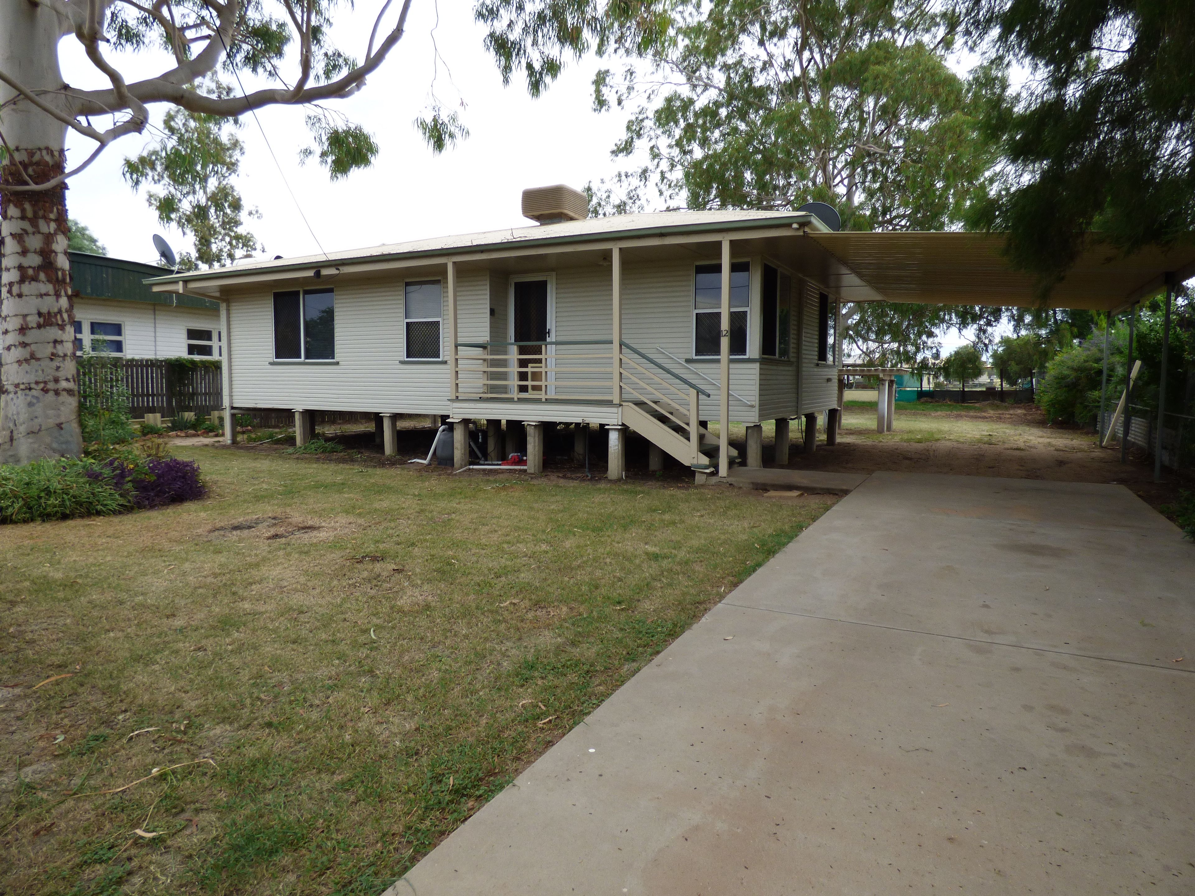 12 Cowildi Street, Dirranbandi, QLD 4486 Leased House Ray White