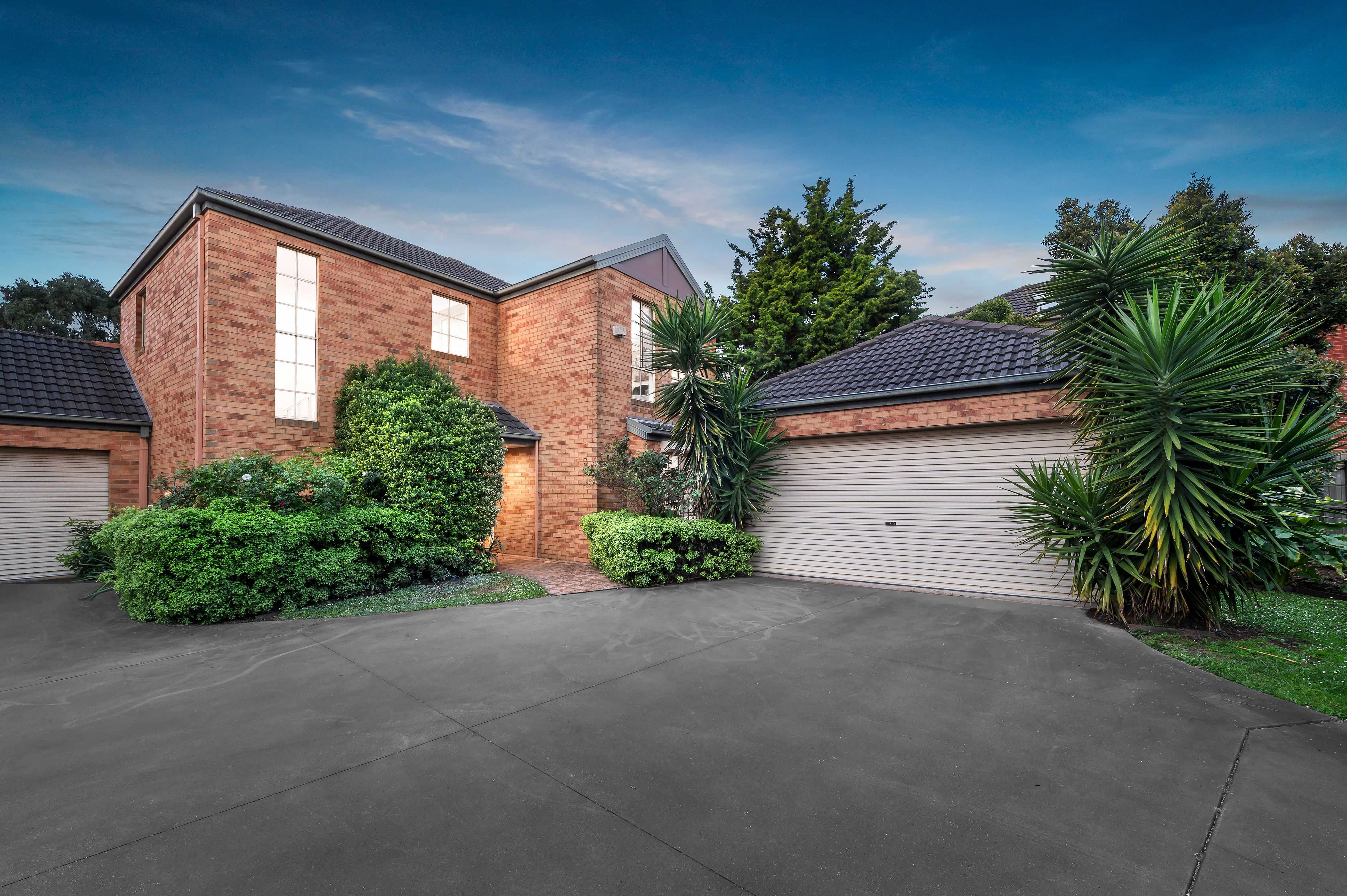 19 Earls Court, Wantirna South VIC 3152