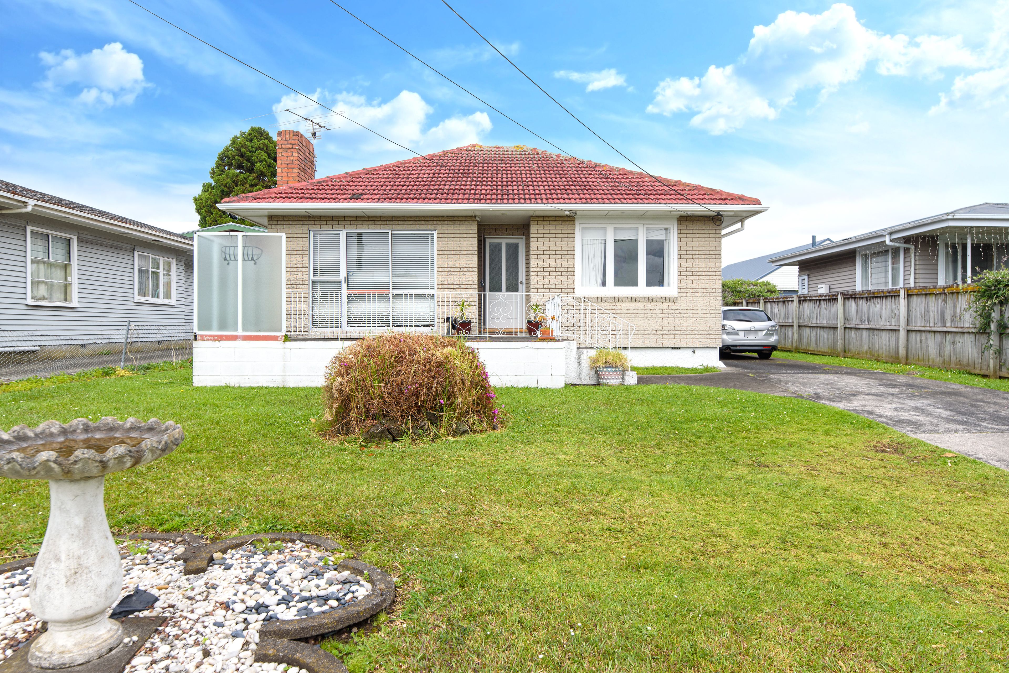 24 Binsted Road, New Lynn, Waitakere City