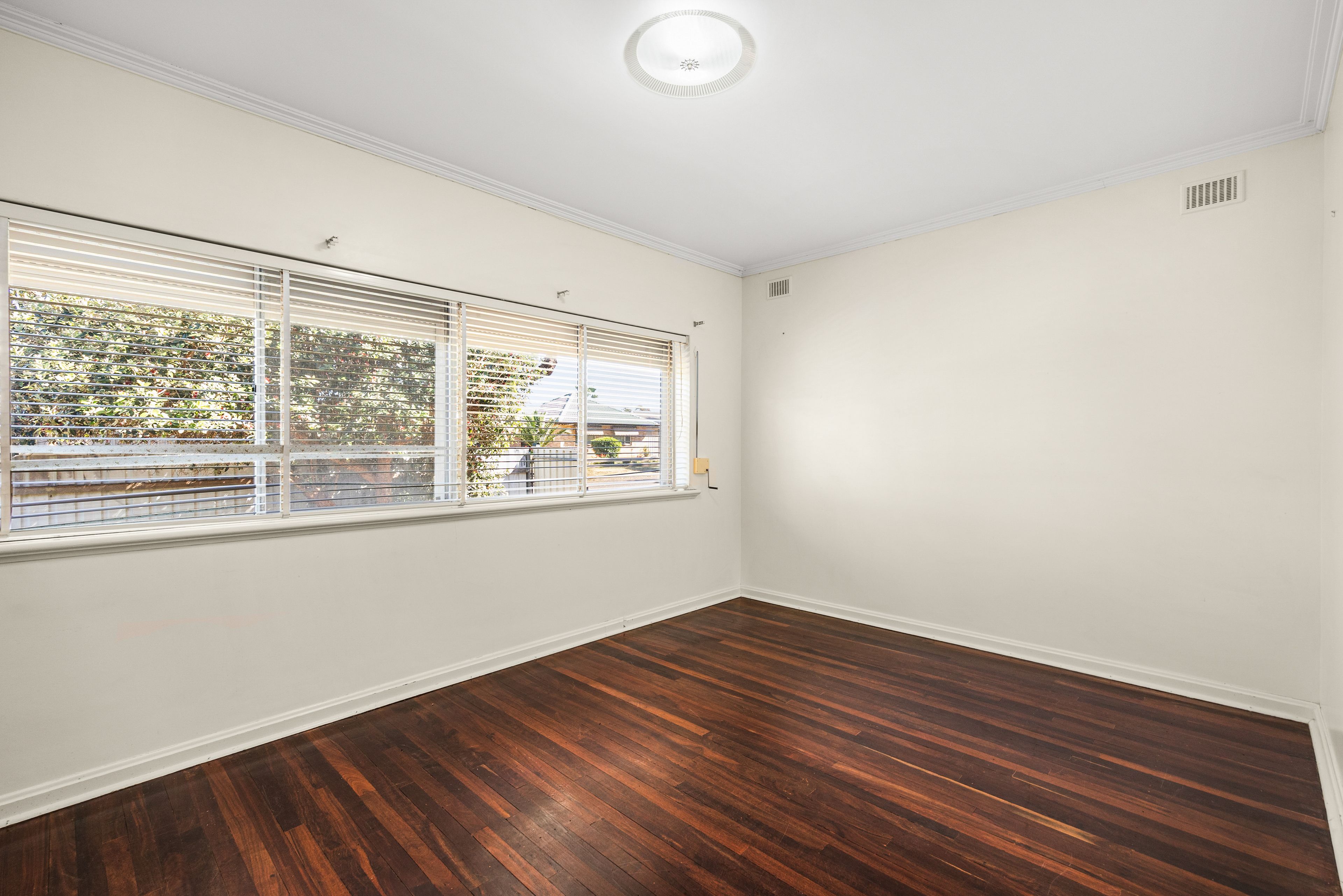 13-17 Resthaven Road — photo 8 of 21